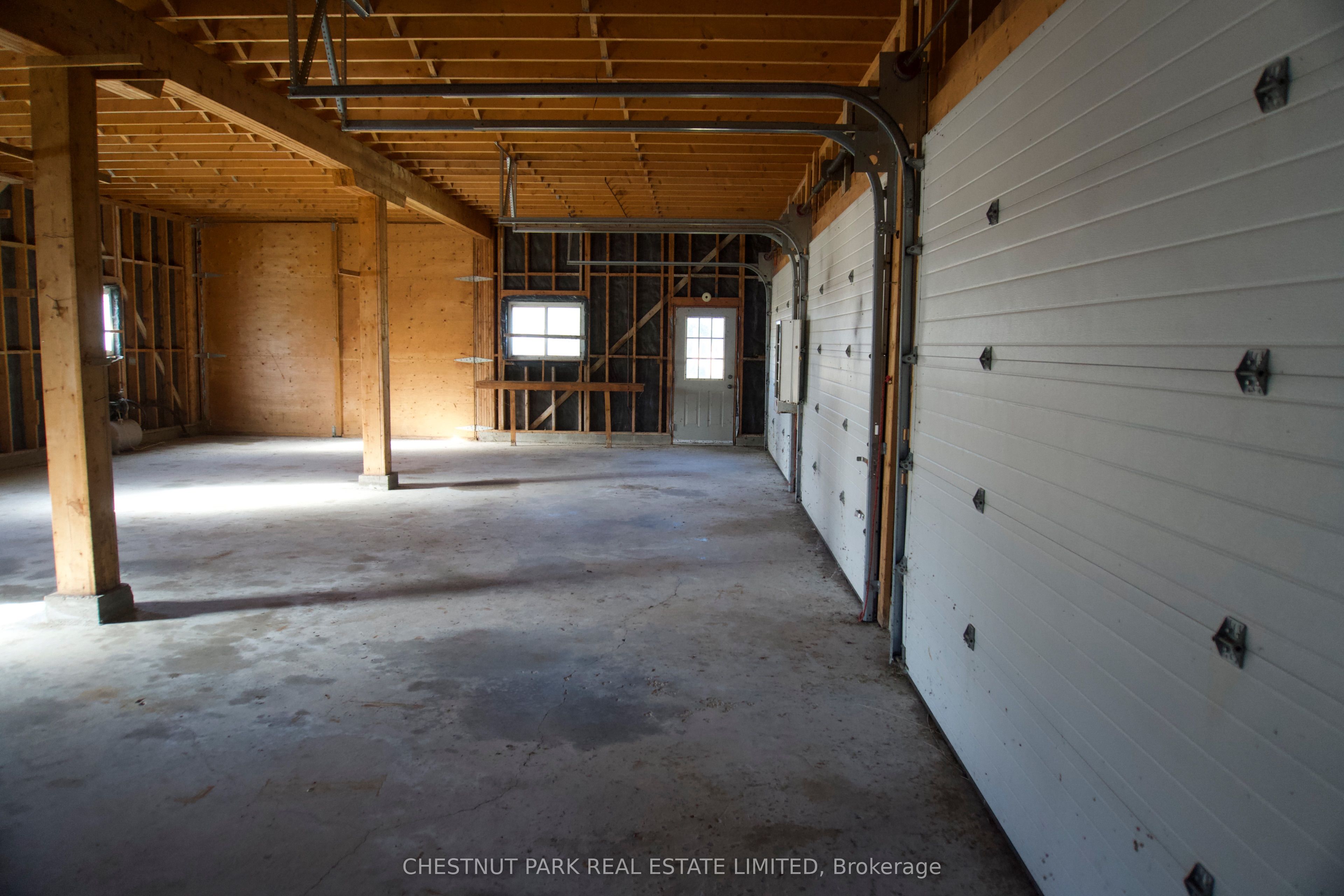 101 Foster Road Property Photo 24