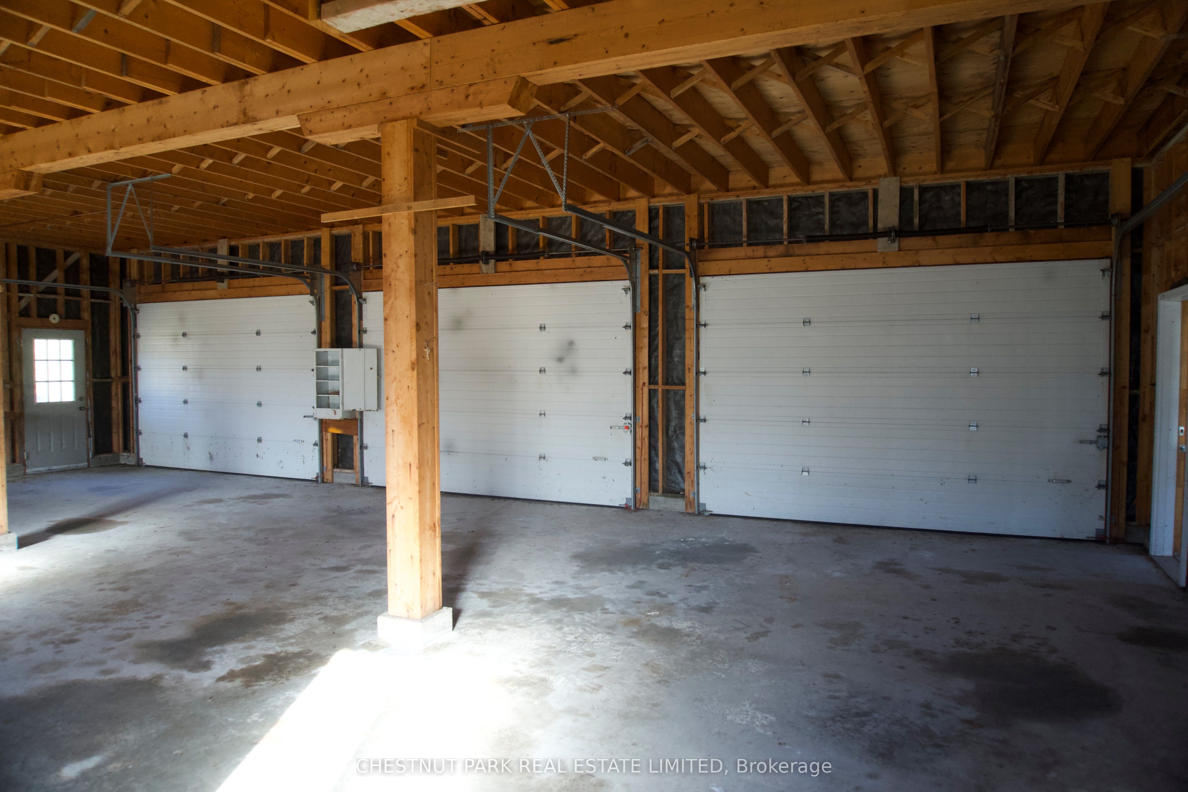 101 Foster Road Property Photo 25