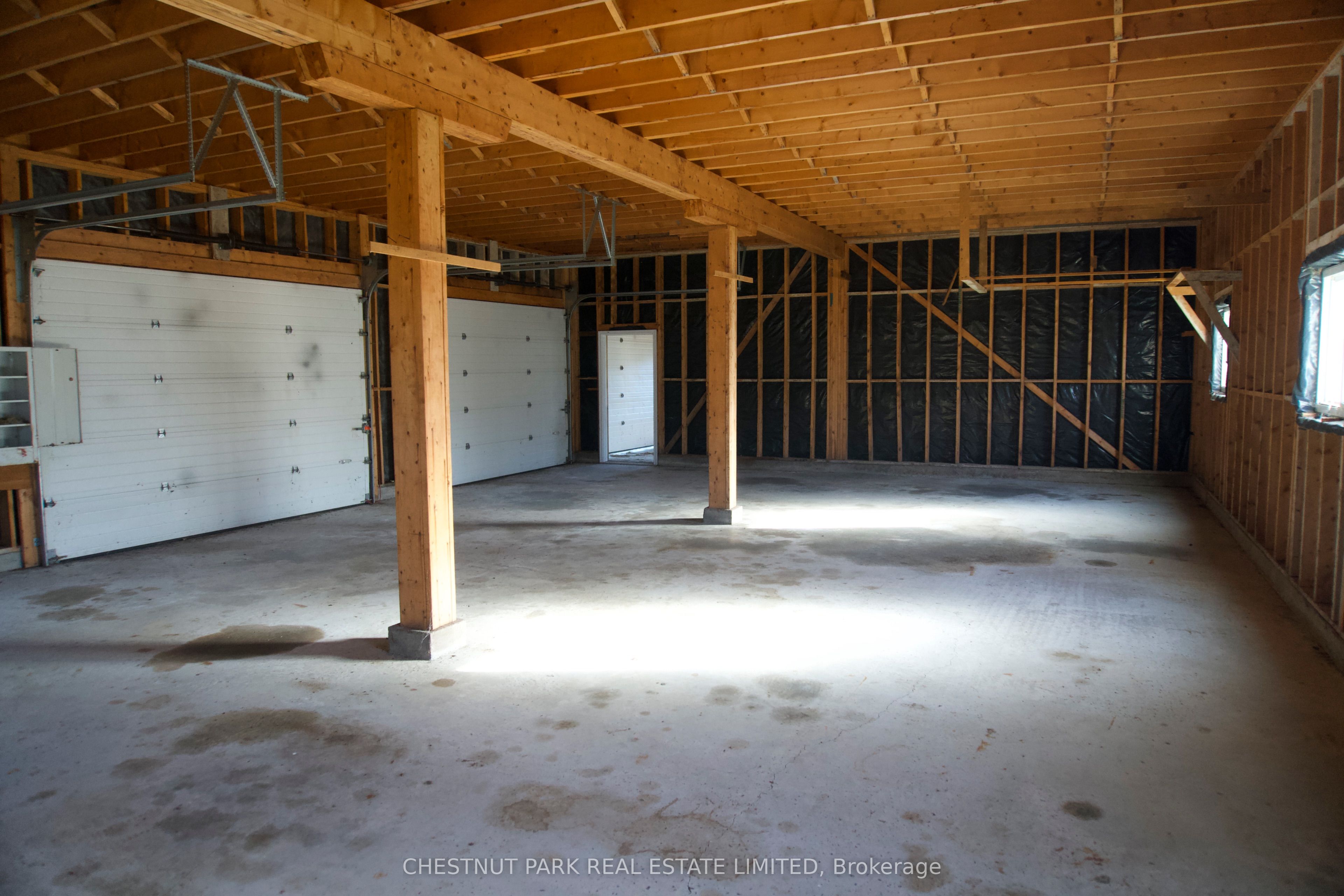 101 Foster Road Property Photo 26