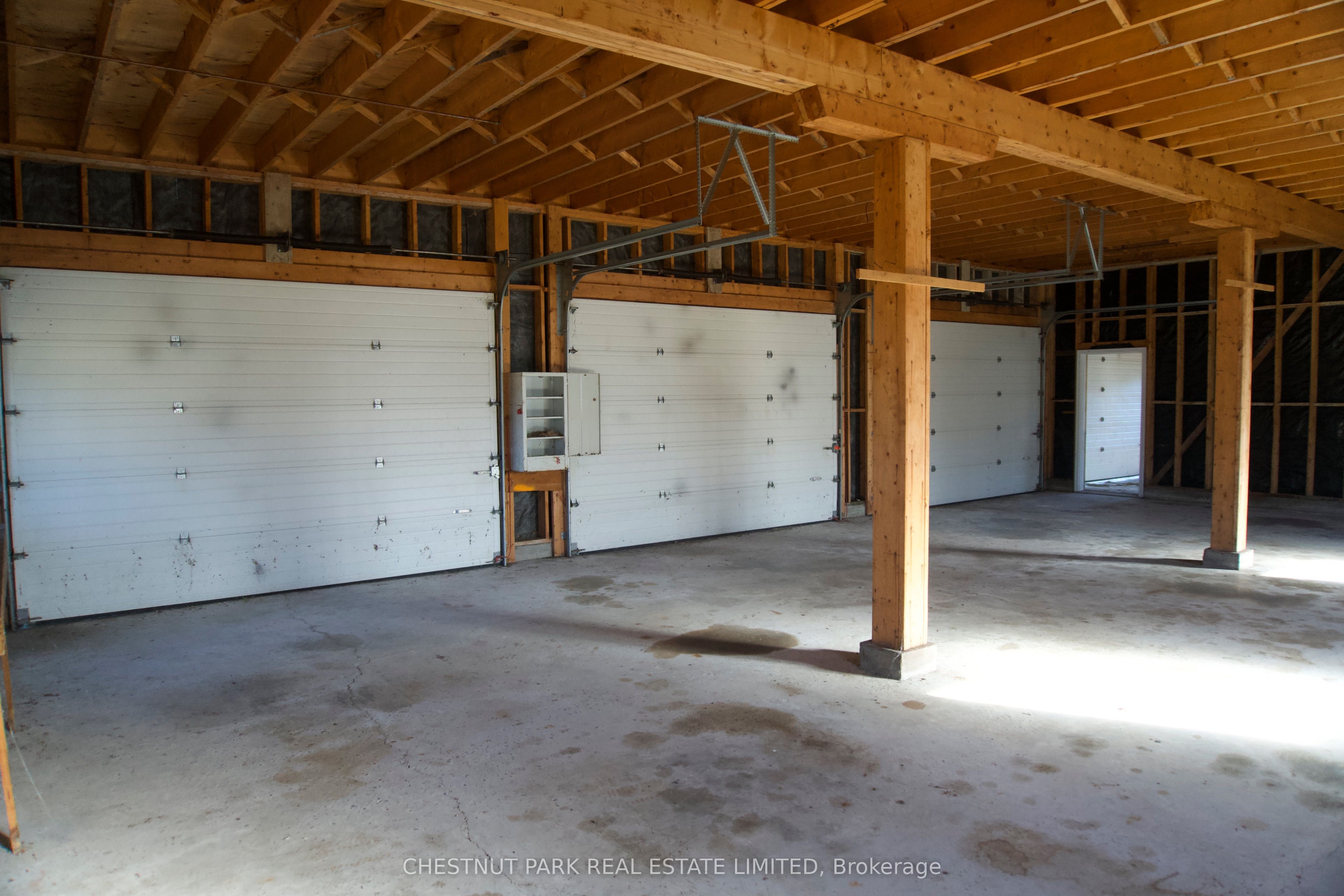 101 Foster Road Property Photo 27