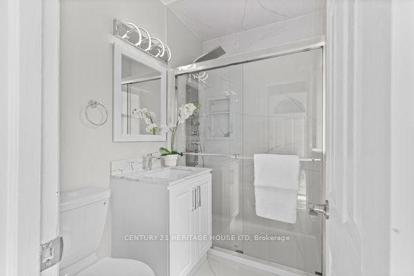 181 Highland Road E Property Photo 9