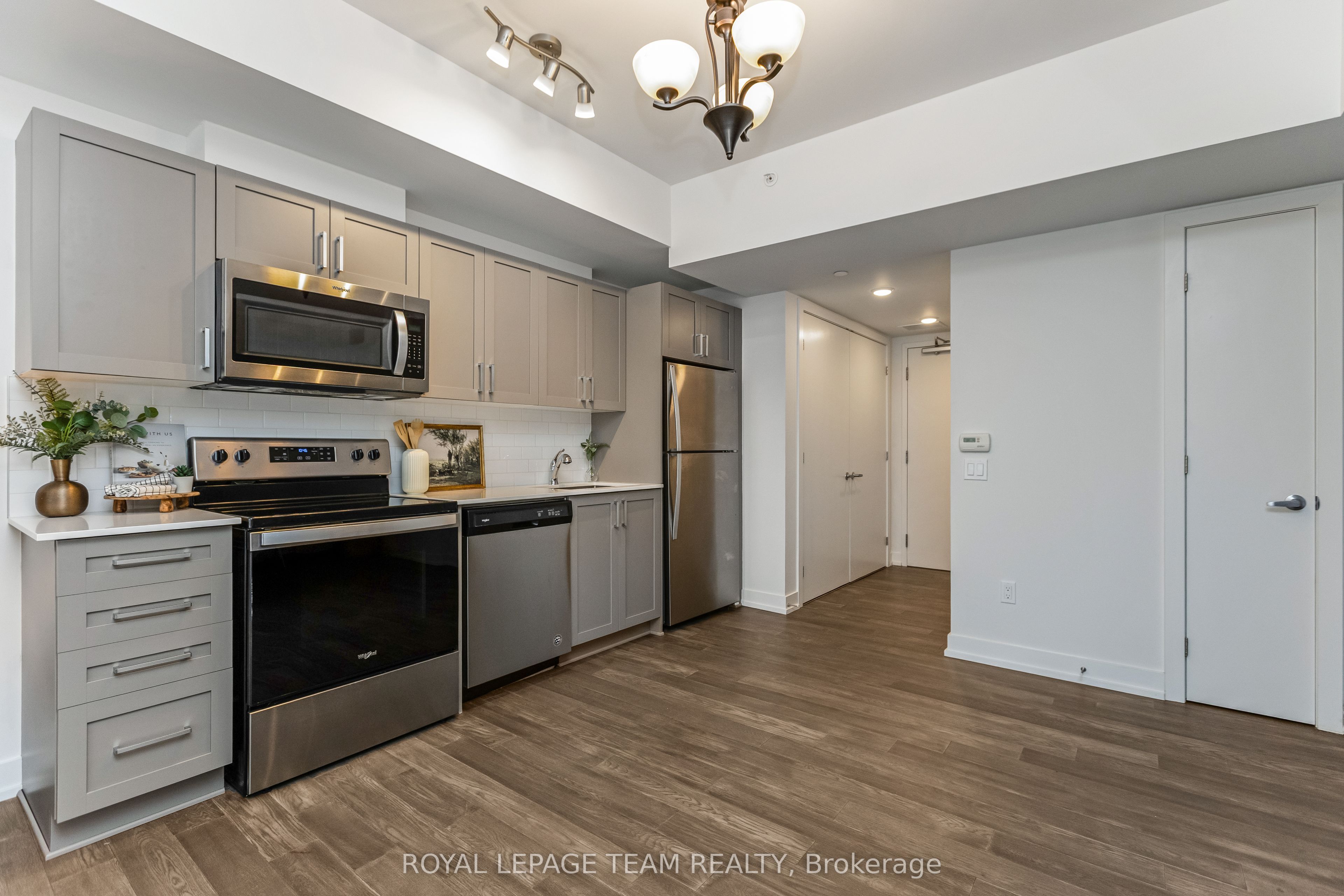 280 Herzberg Road 105 Property Photo 5