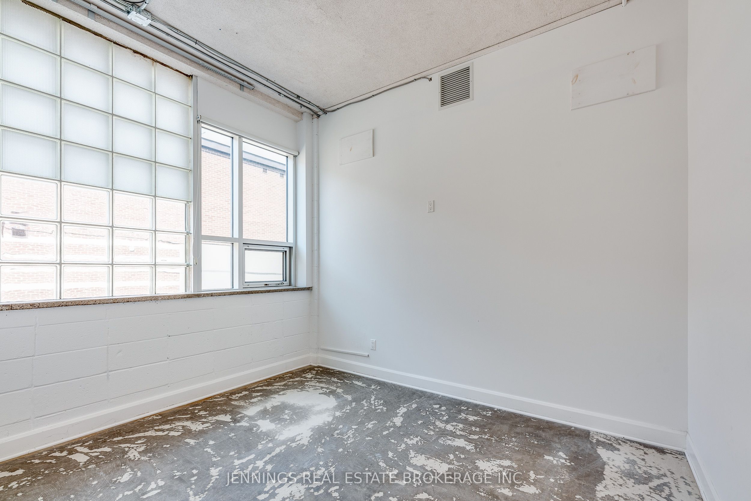 18 Louisa Street Property Photo 3