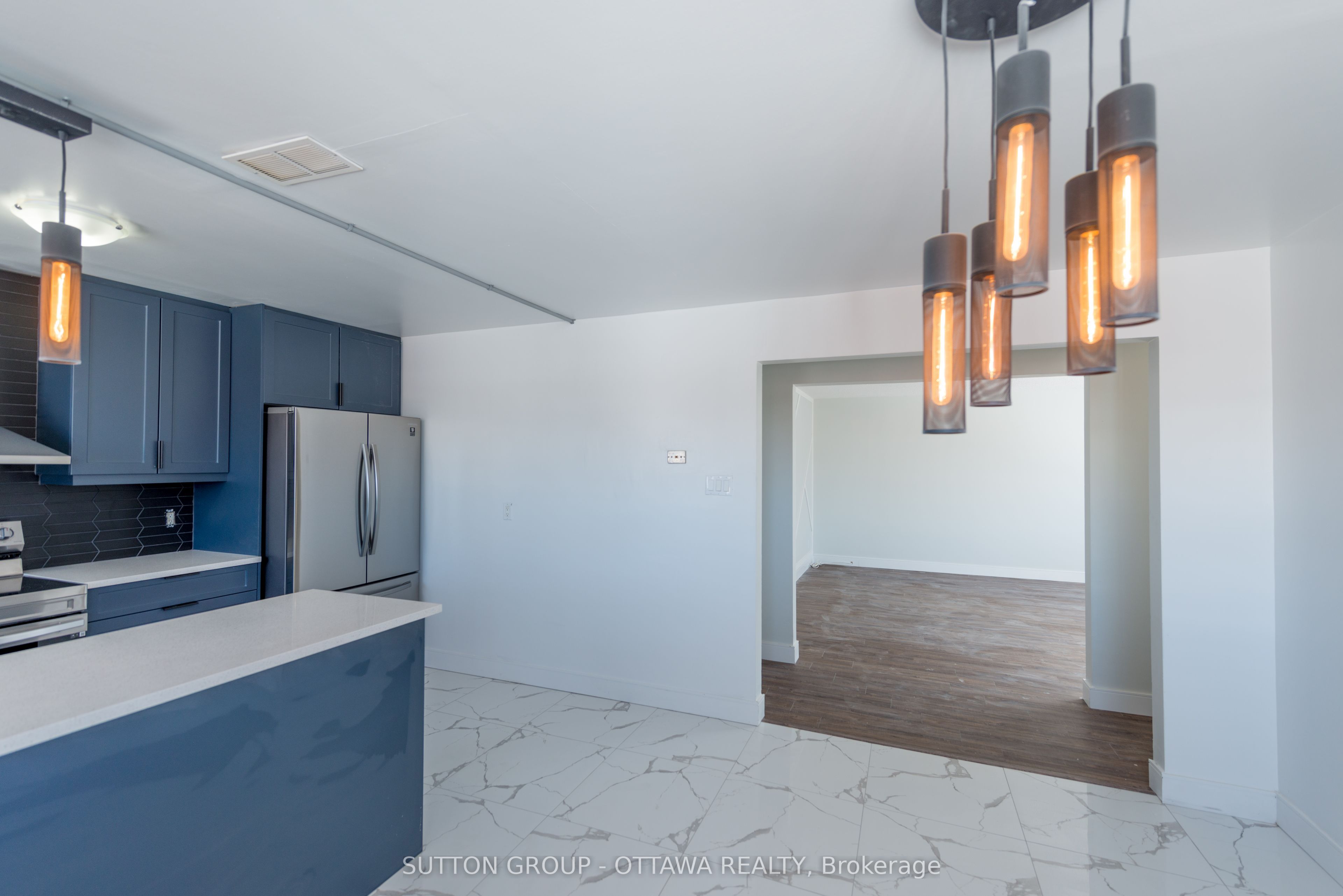 2419 Pagé Road N 3 Property Photo 10