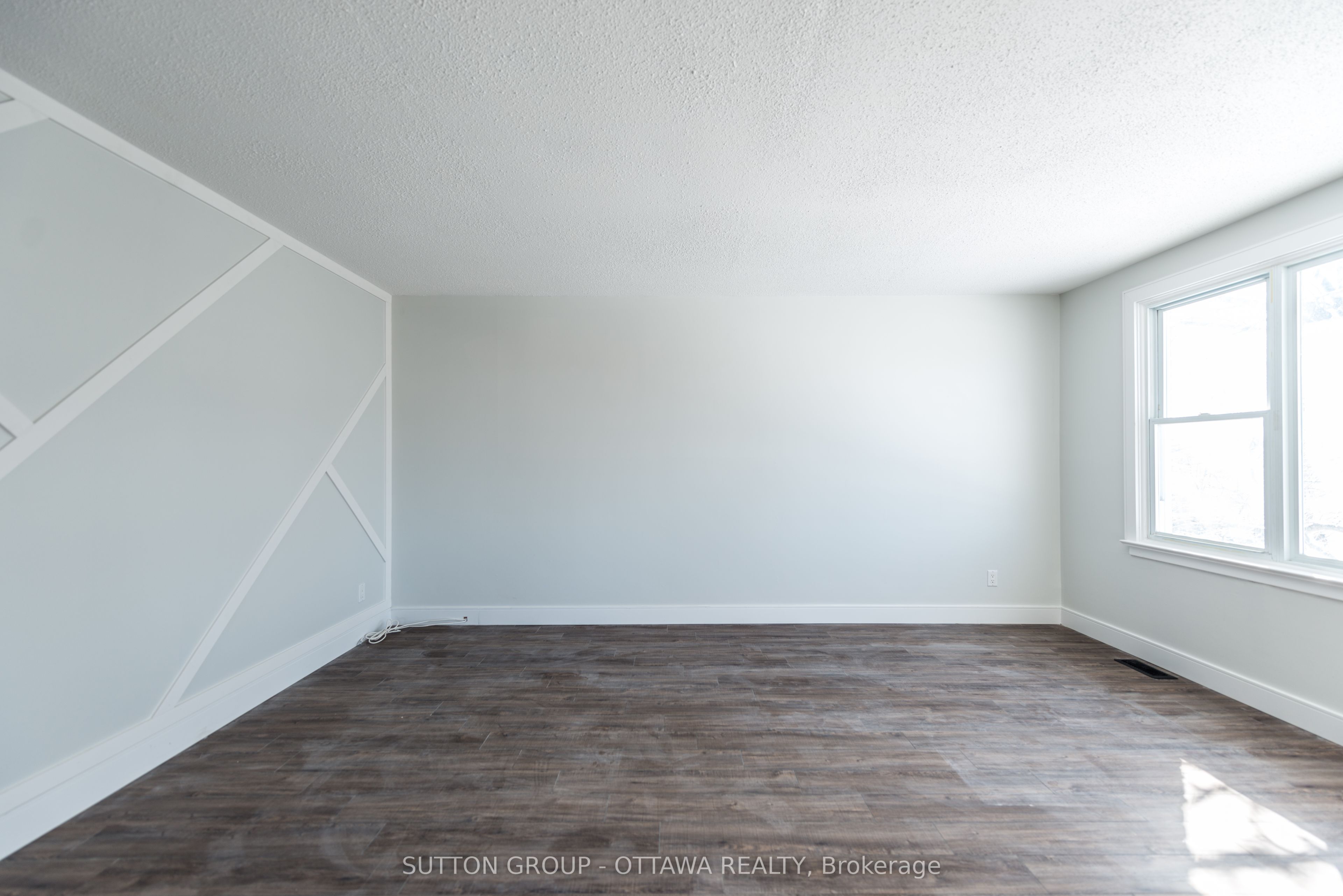 2419 Pagé Road N 3 Property Photo 17