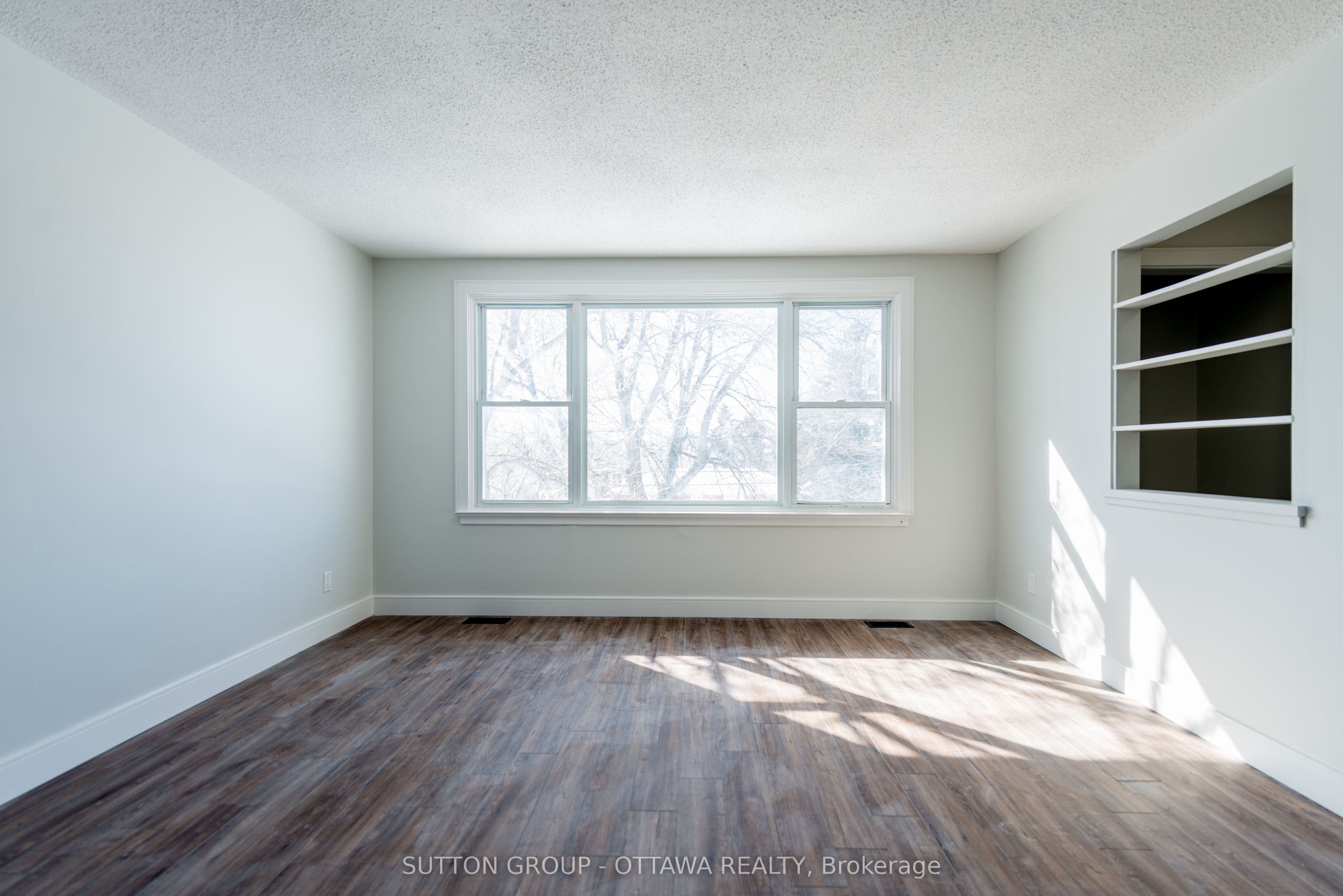 2419 Pagé Road N 3 Property Photo 19