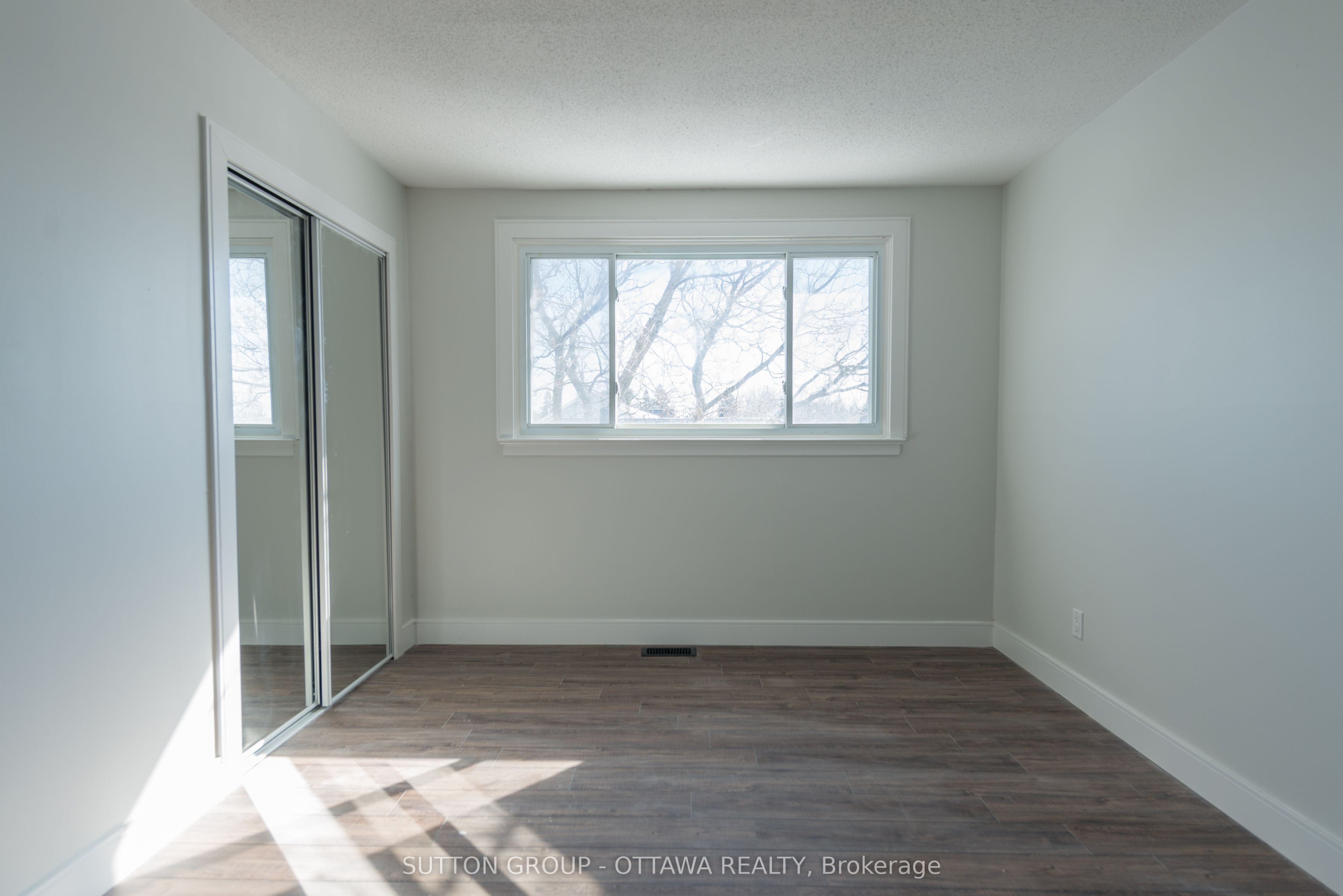 2419 Pagé Road N 3 Property Photo 22