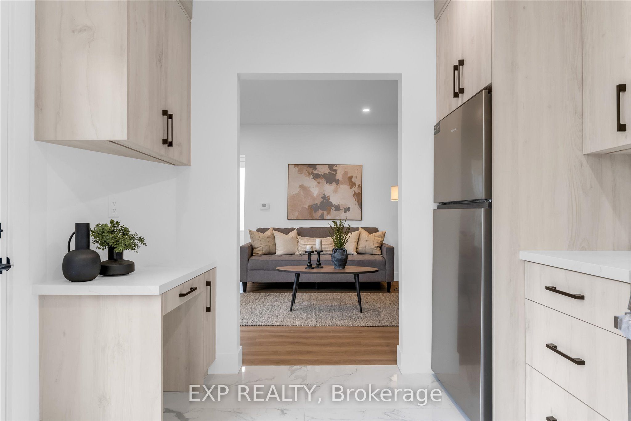 20 Hill Street Property Photo 10