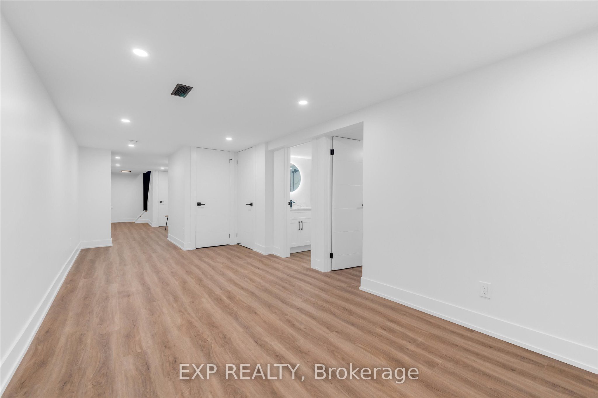 20 Hill Street Property Photo 23