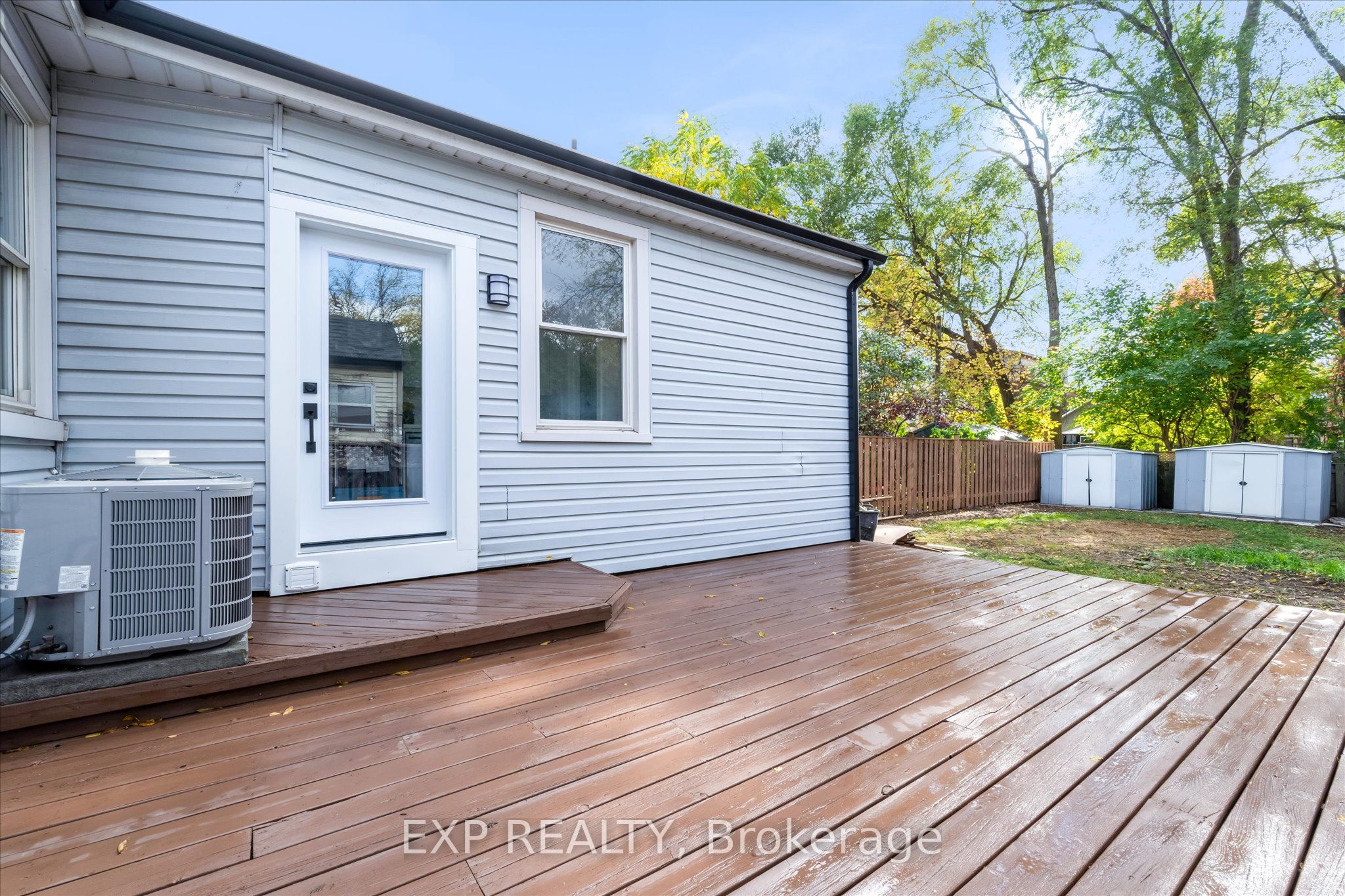 20 Hill Street Property Photo 27