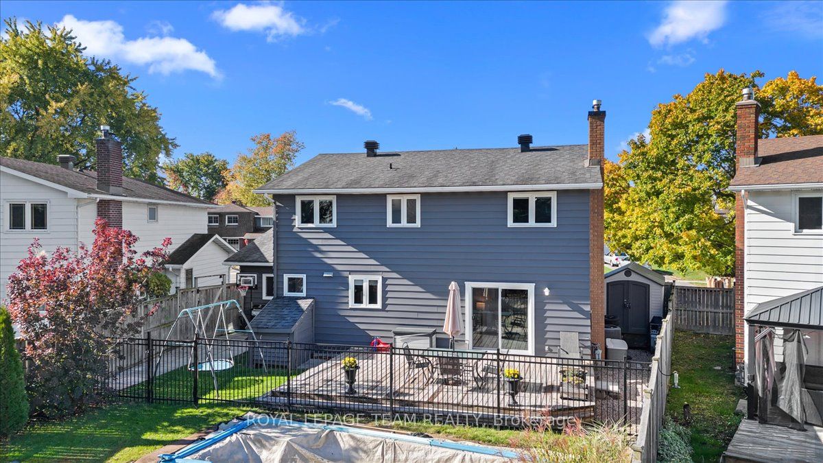 1633 Grey Nuns Drive Property Photo 23