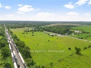 860 Forks Rd Property Photo 5