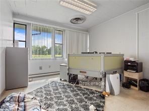 860 Forks Rd Property Photo 14