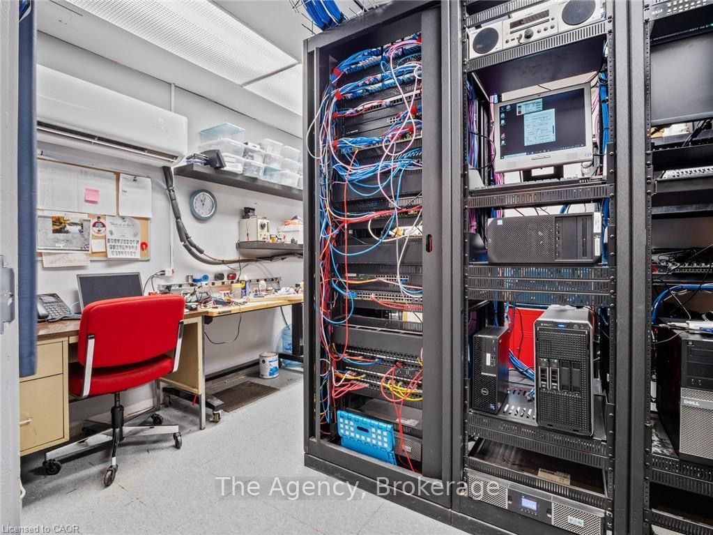 860 Forks Rd Property Photo 15