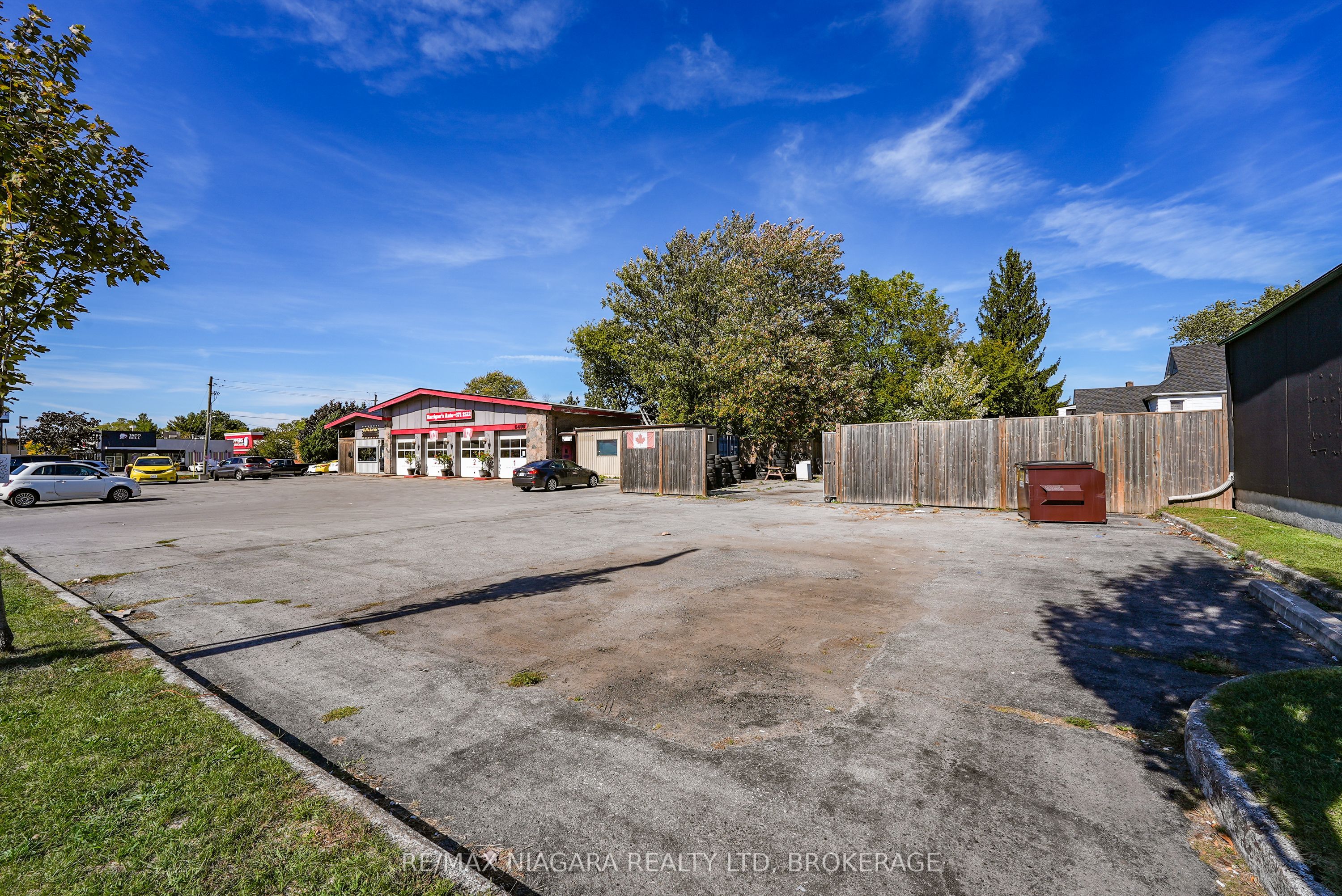 6499 Lundys Lane Property Photo 8