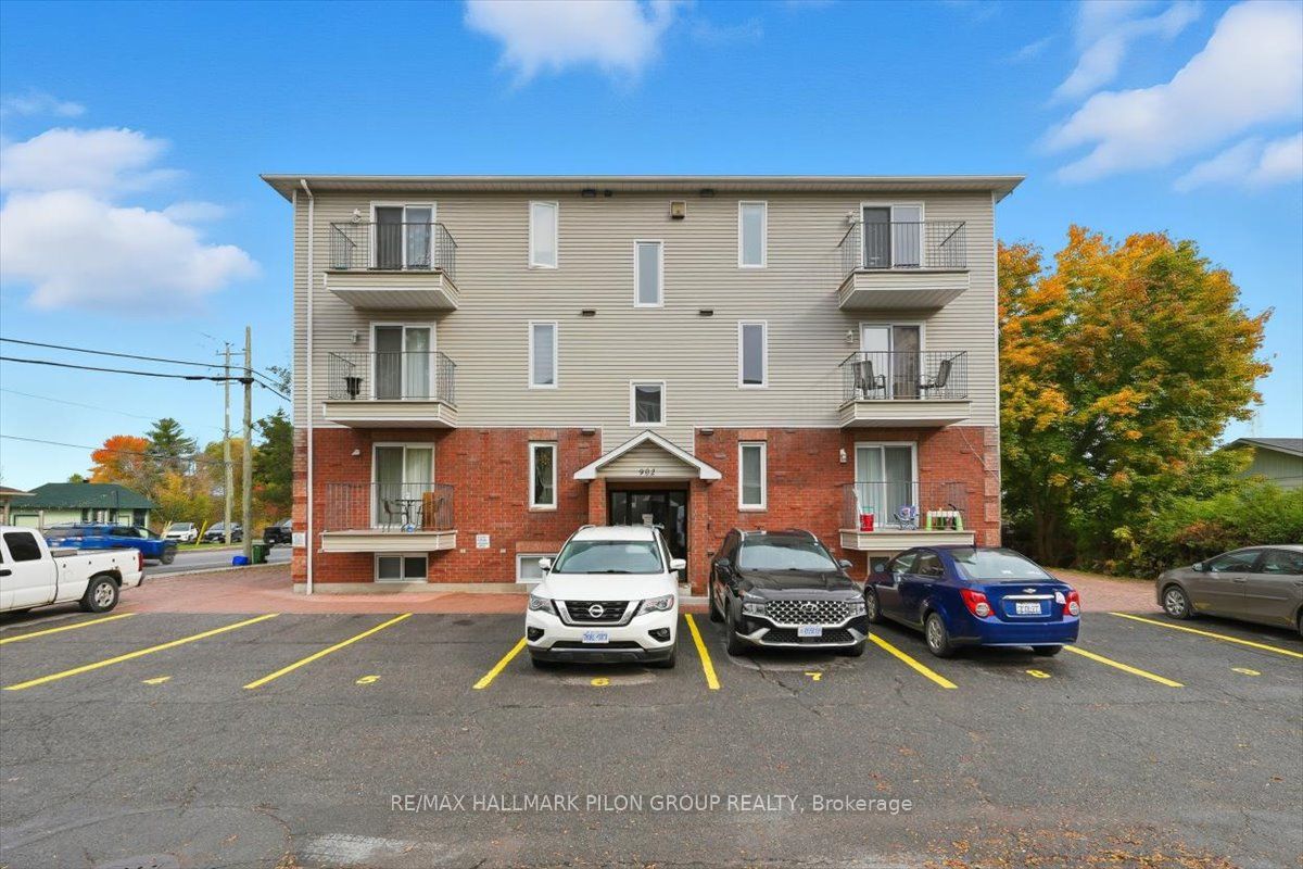 902 Notre Dame Street 100 Property Photo 1