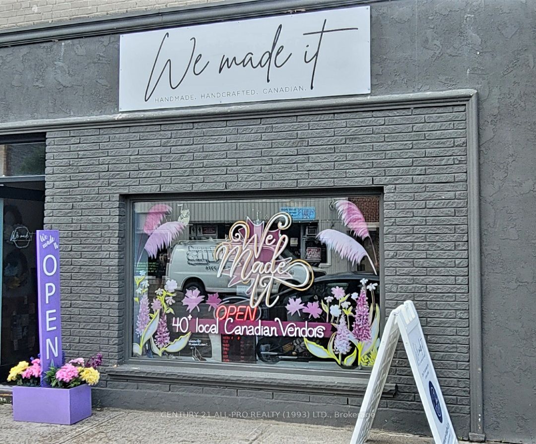 50 Front Street N Property Photo 1