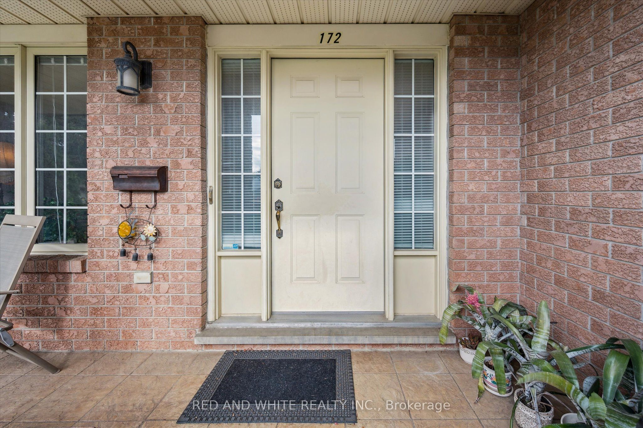 172 Mayberry Court Property Photo 4