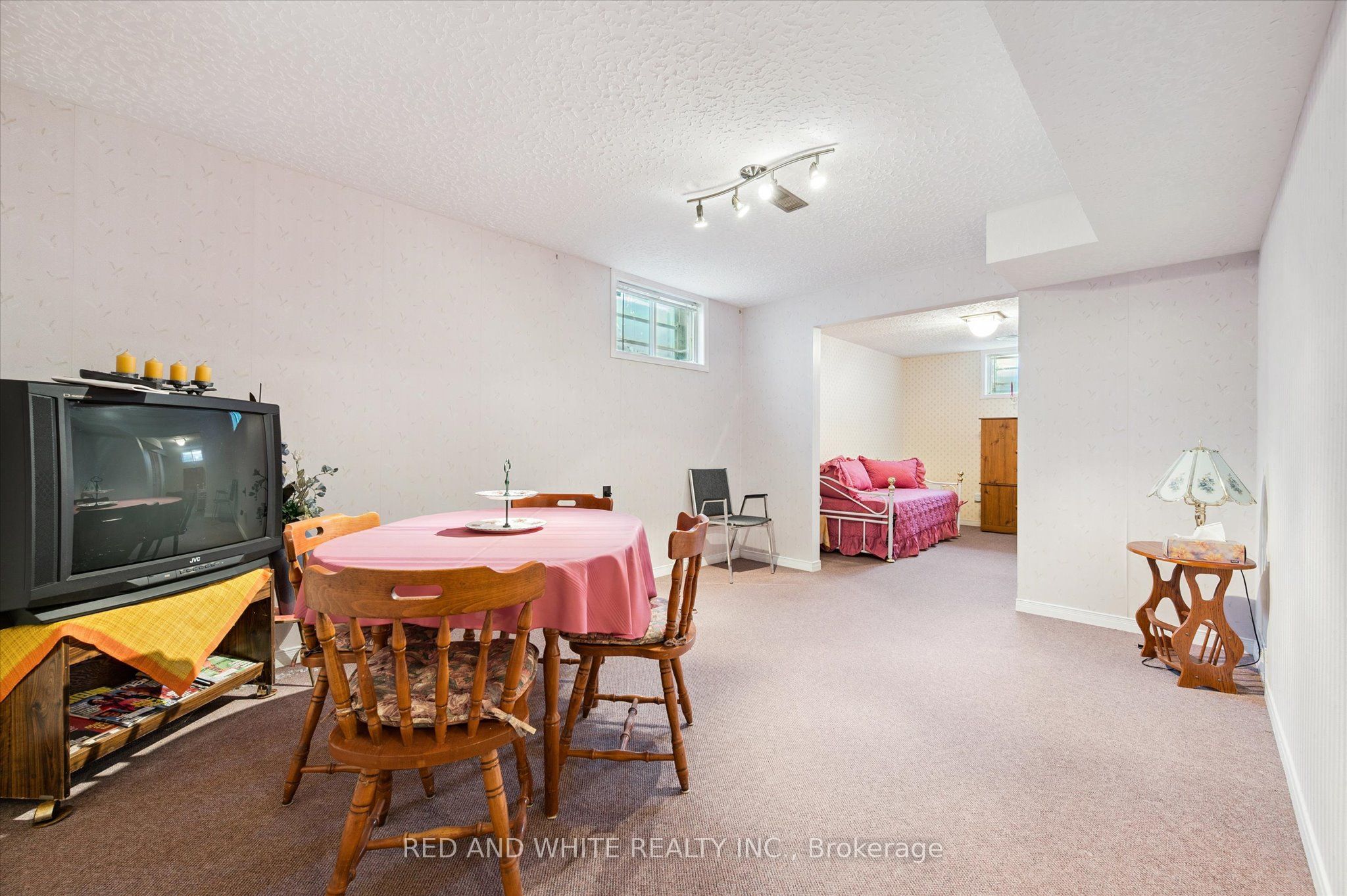 172 Mayberry Court Property Photo 31