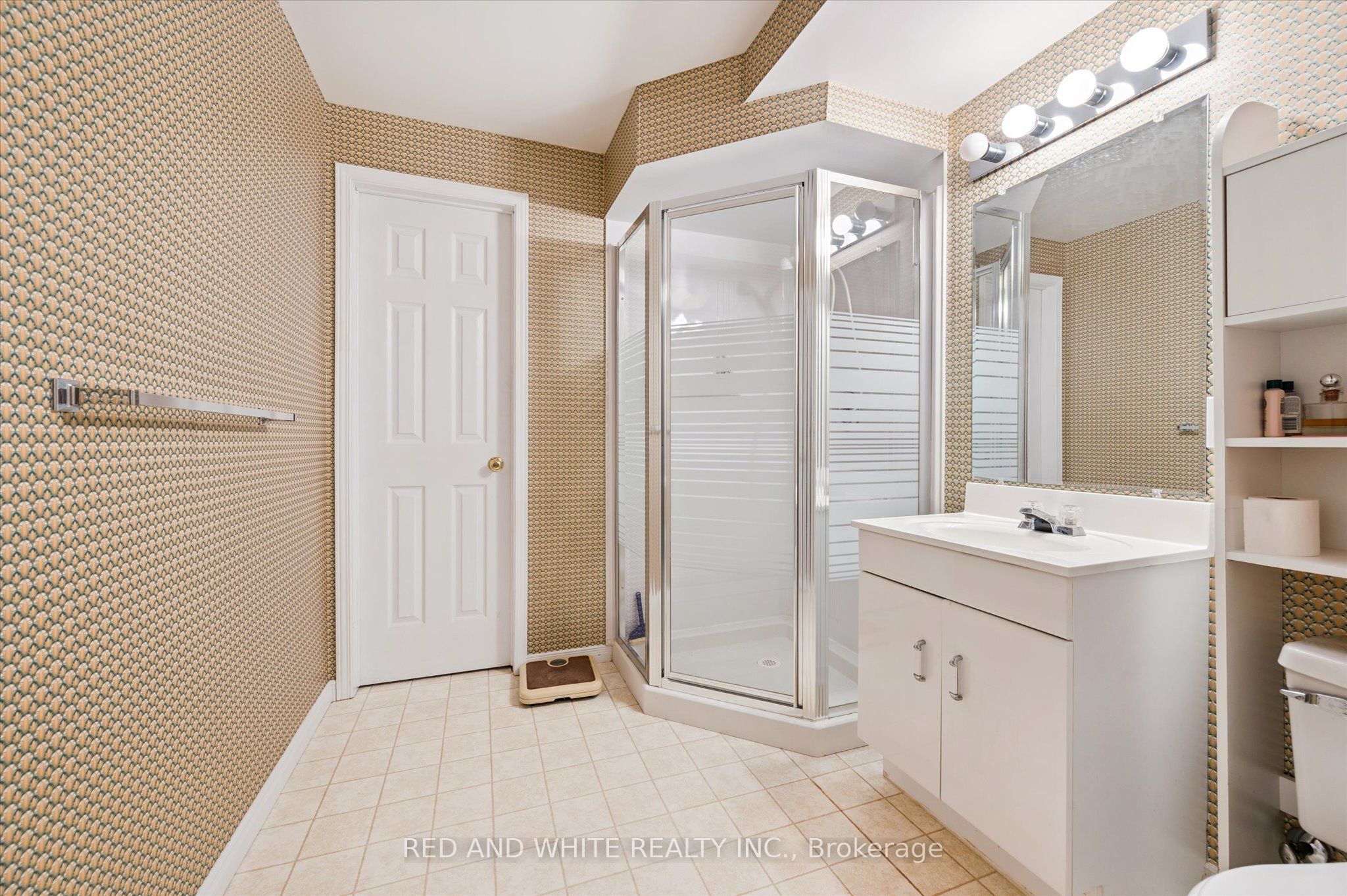 172 Mayberry Court Property Photo 35