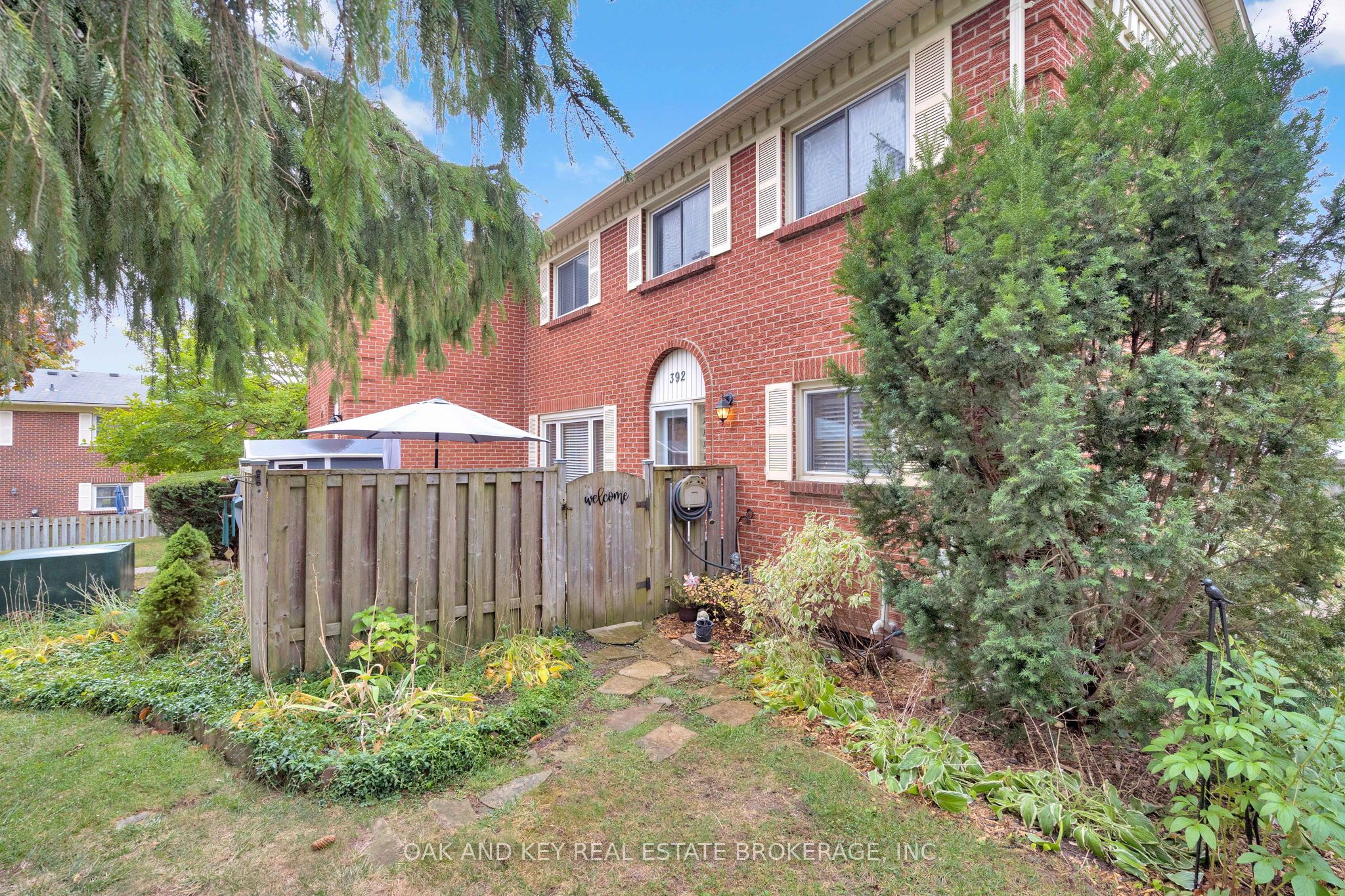 392 Homestead Court Property Photo 4