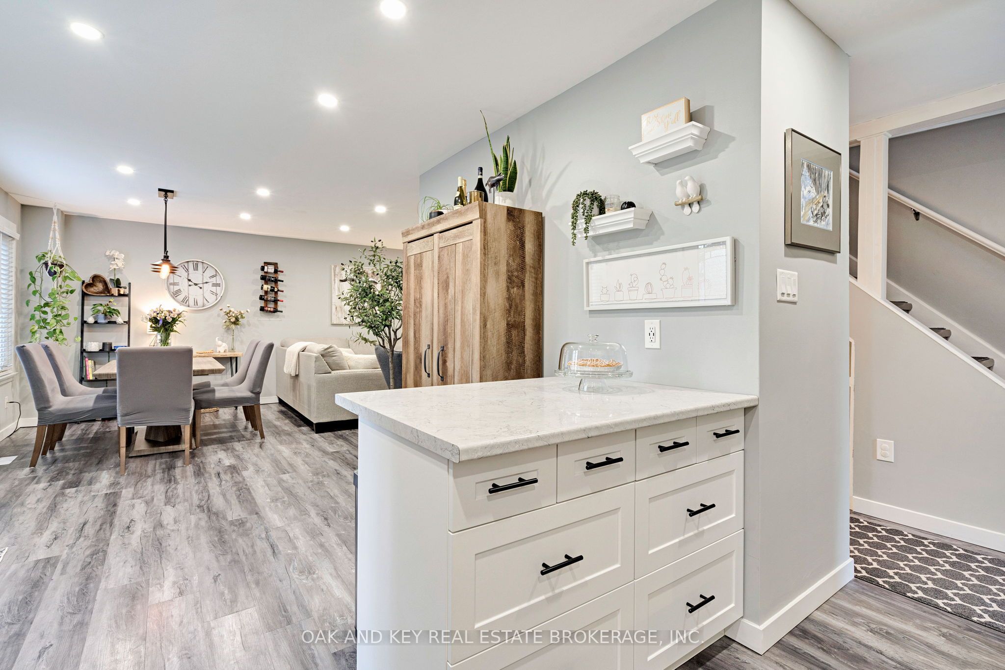 392 Homestead Court Property Photo 10