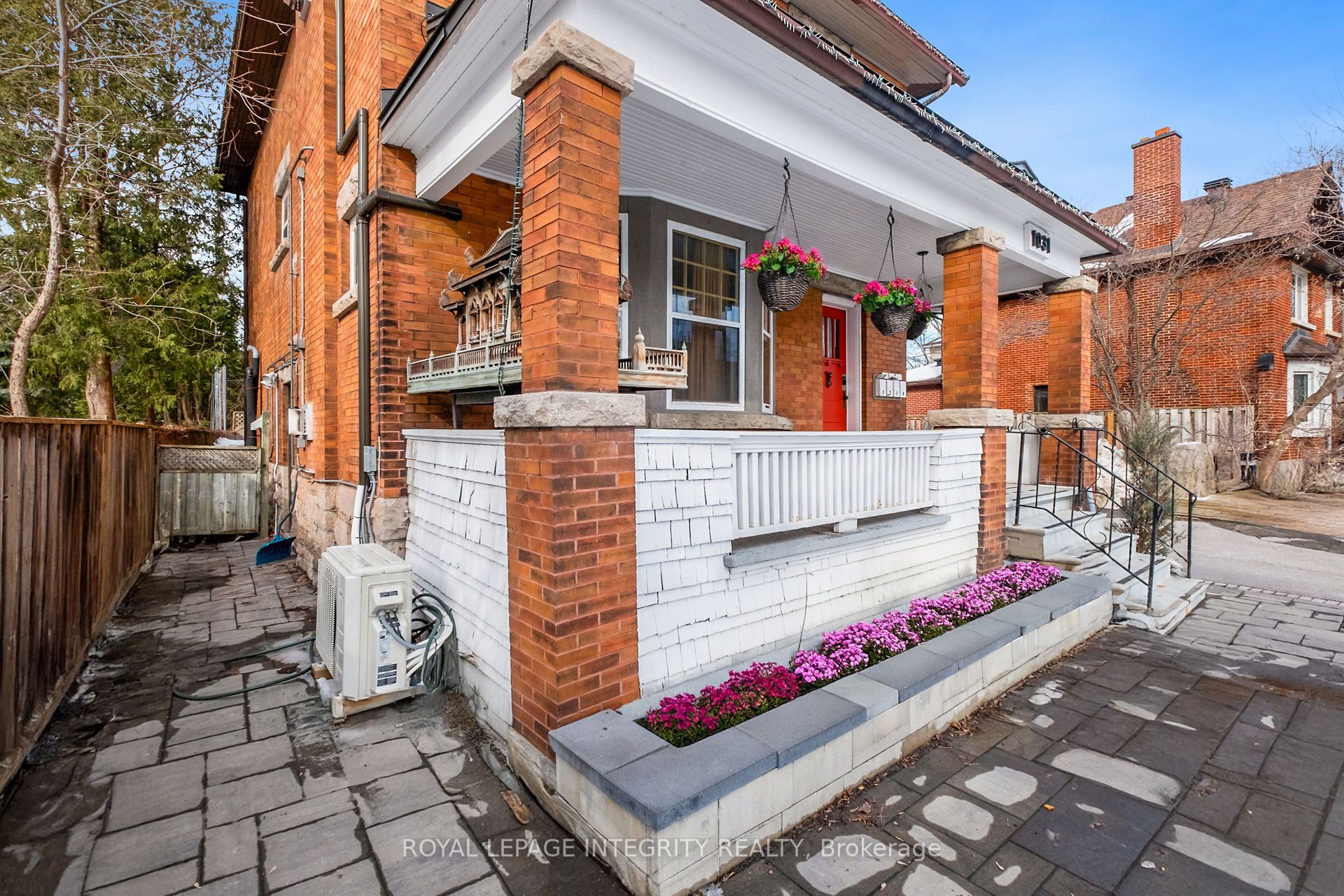 1031 Carling Ave Property Photo 4