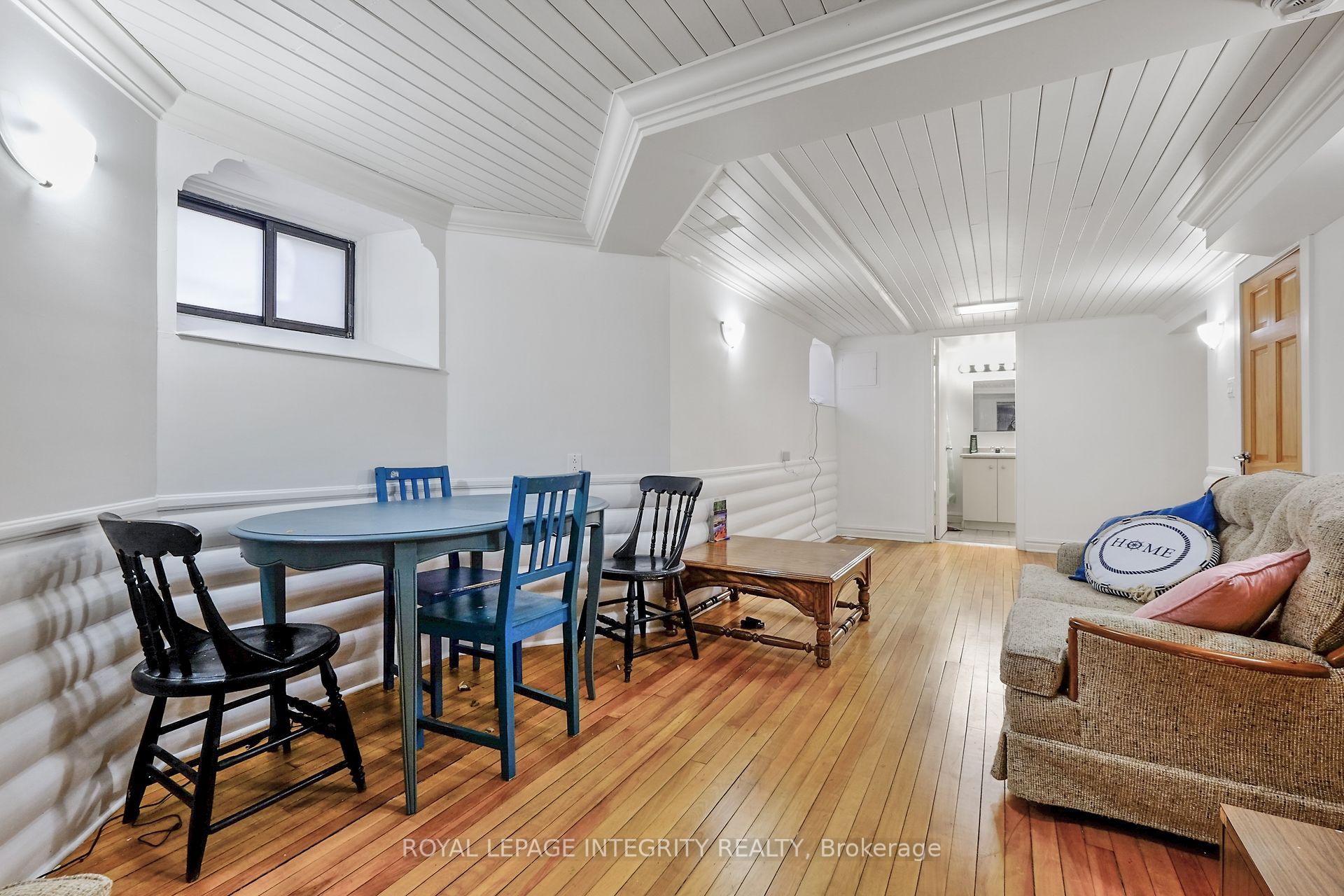 1031 Carling Ave Property Photo 24