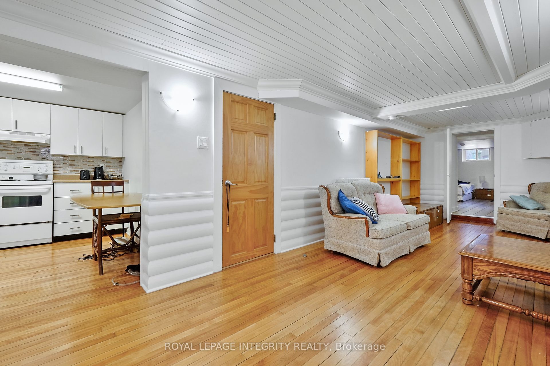 1031 Carling Ave Property Photo 26