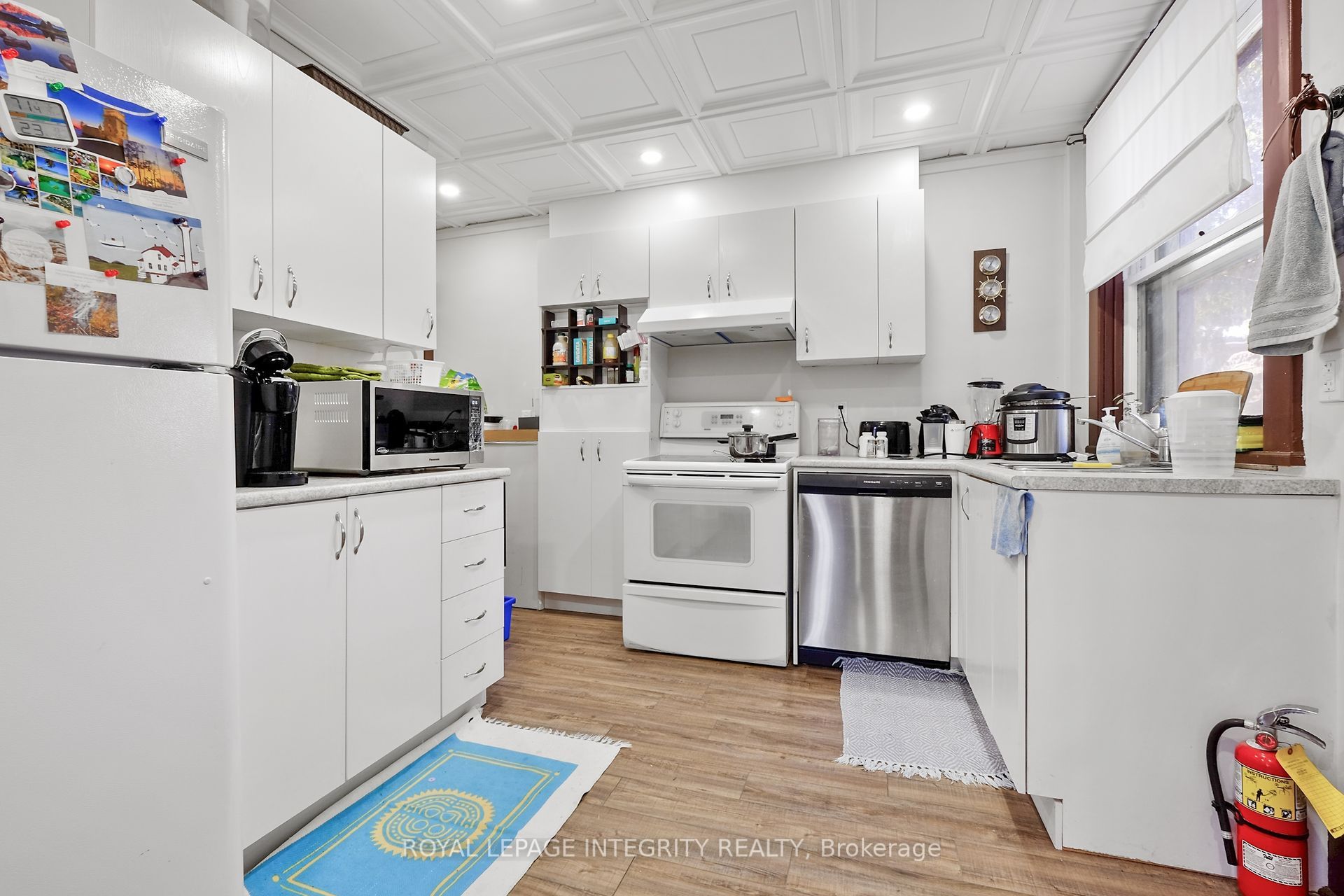 1031 Carling Ave Property Photo 34