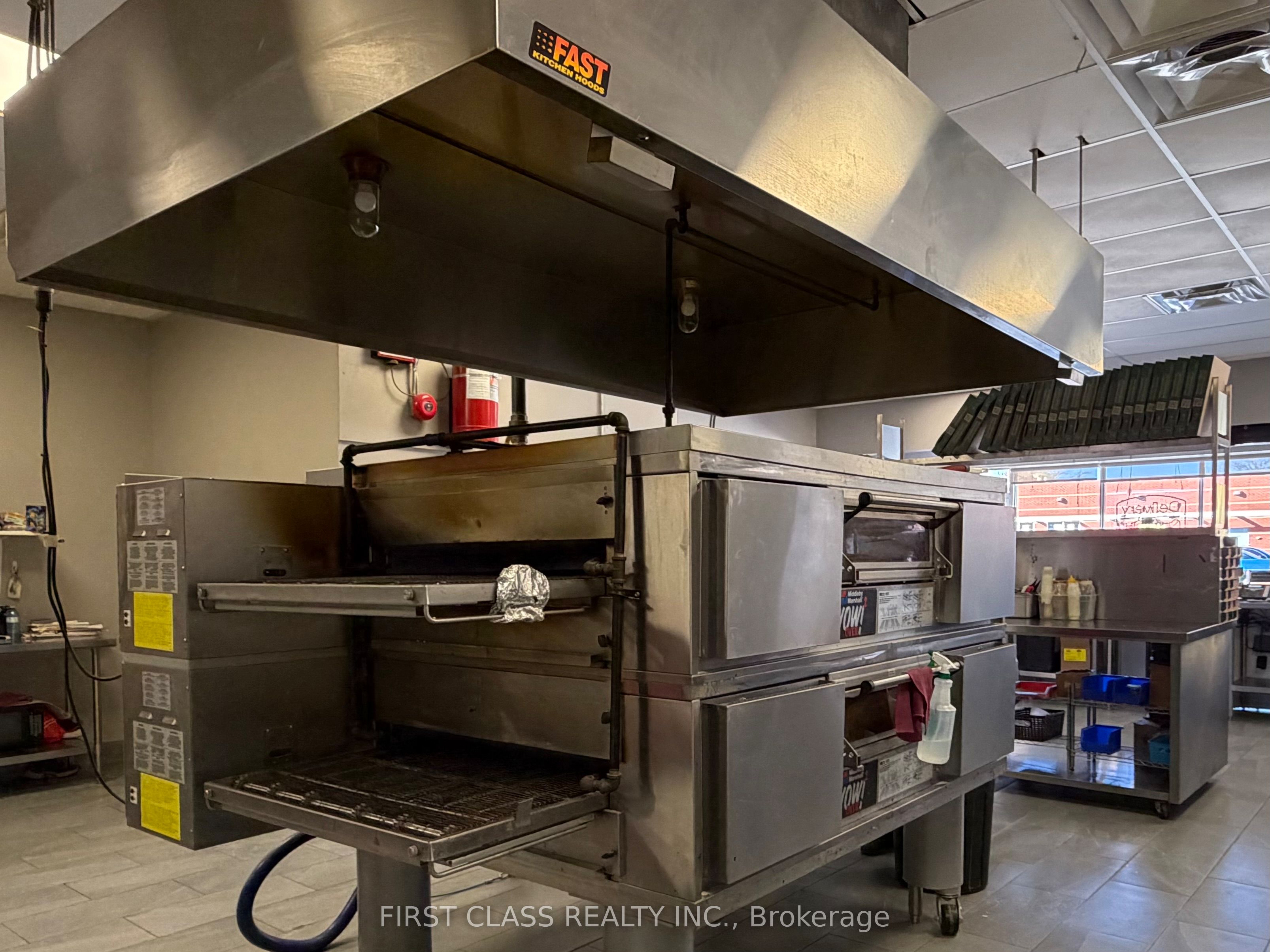 1060 Ontario Street Property Photo 4