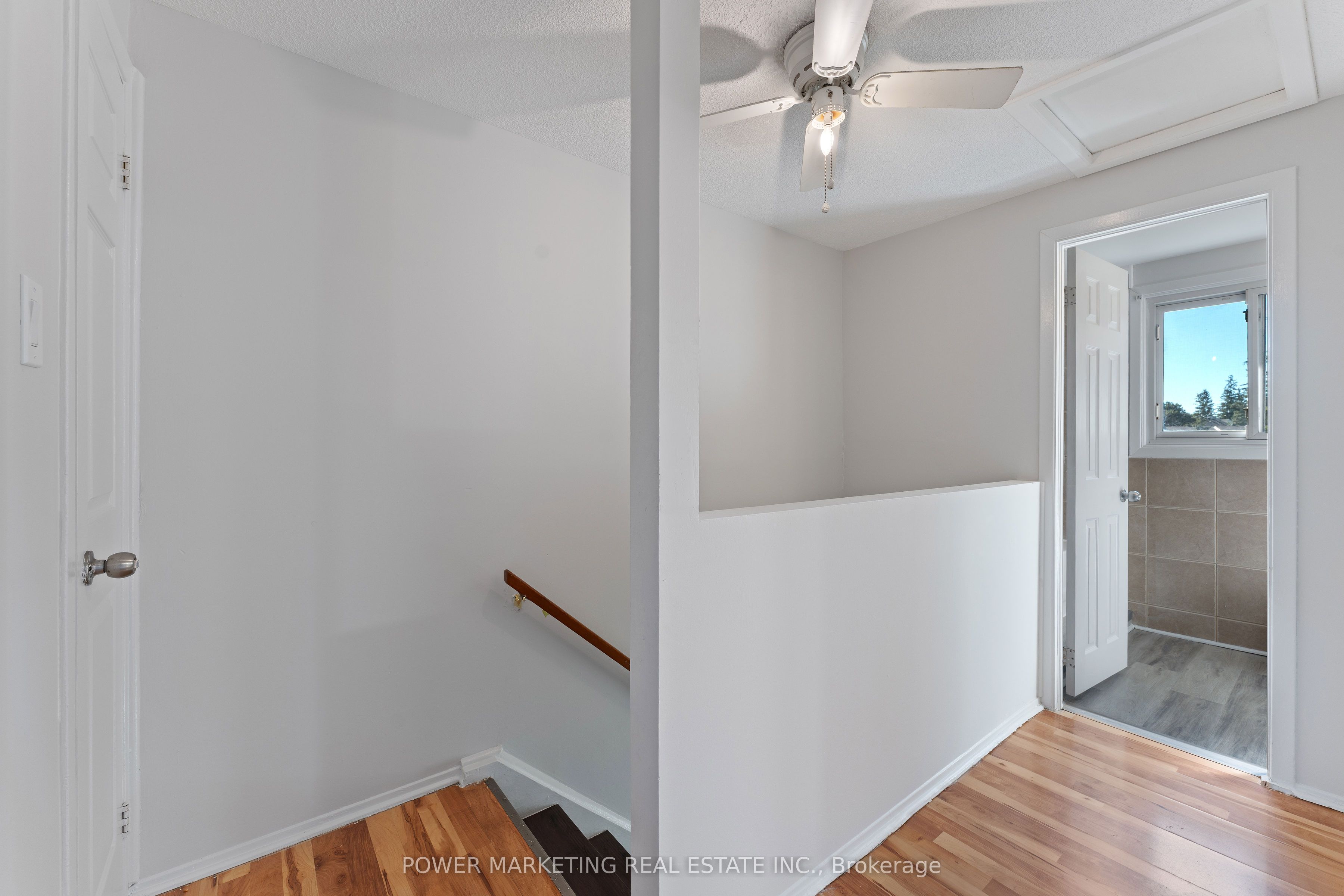 1045 Morrison Drive 182 Property Photo 11