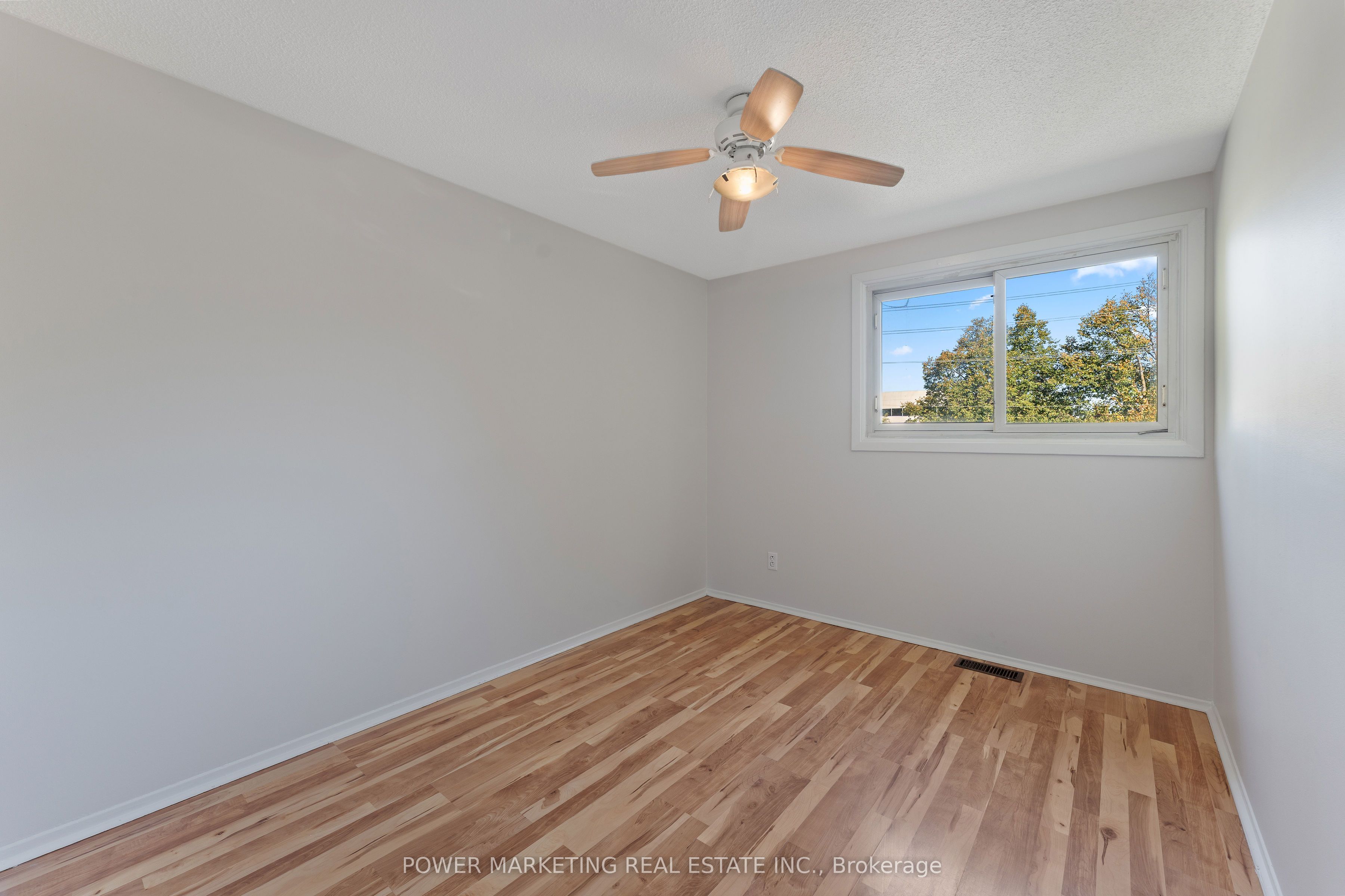 1045 Morrison Drive 182 Property Photo 15