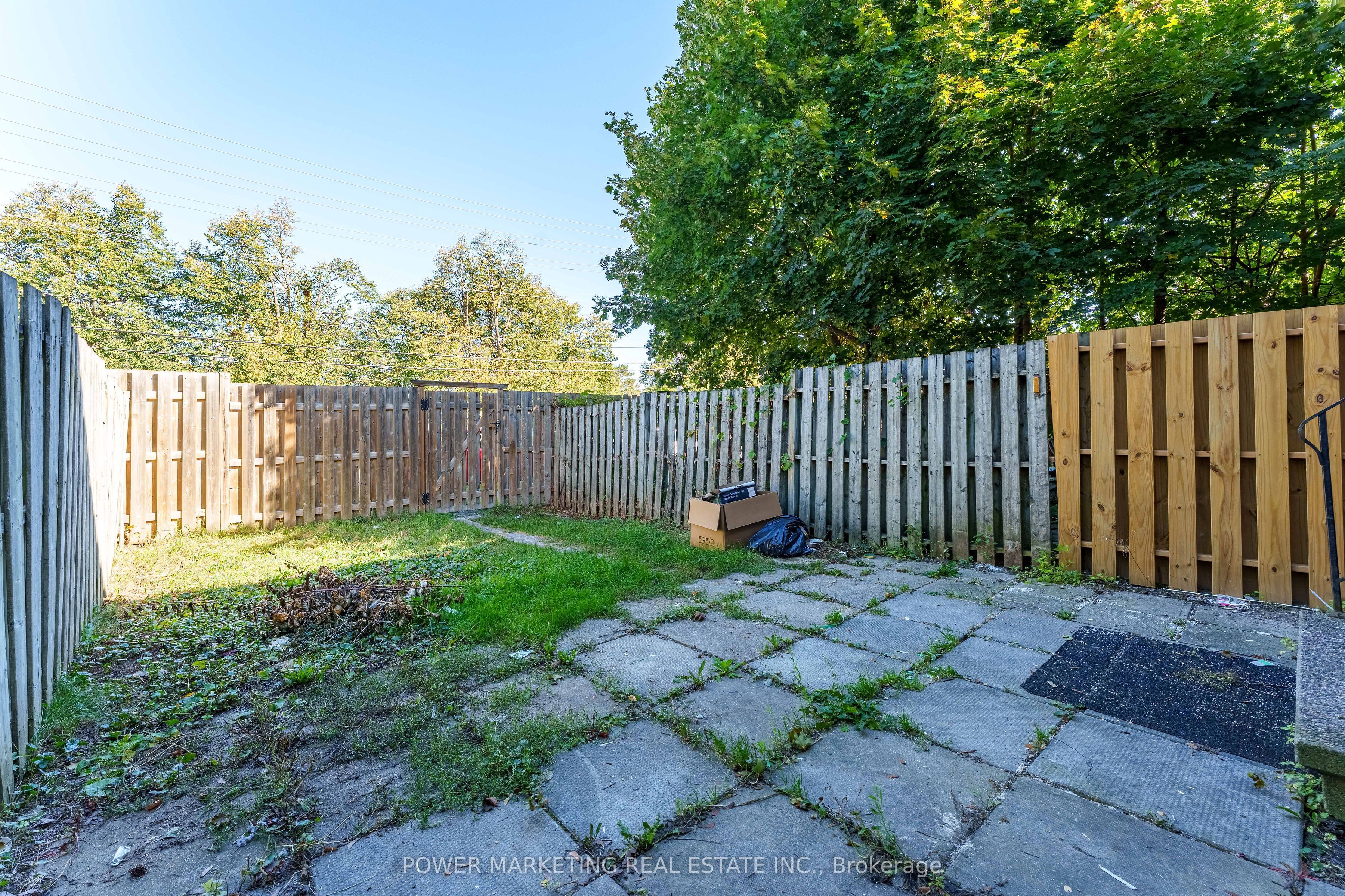 1045 Morrison Drive 182 Property Photo 19