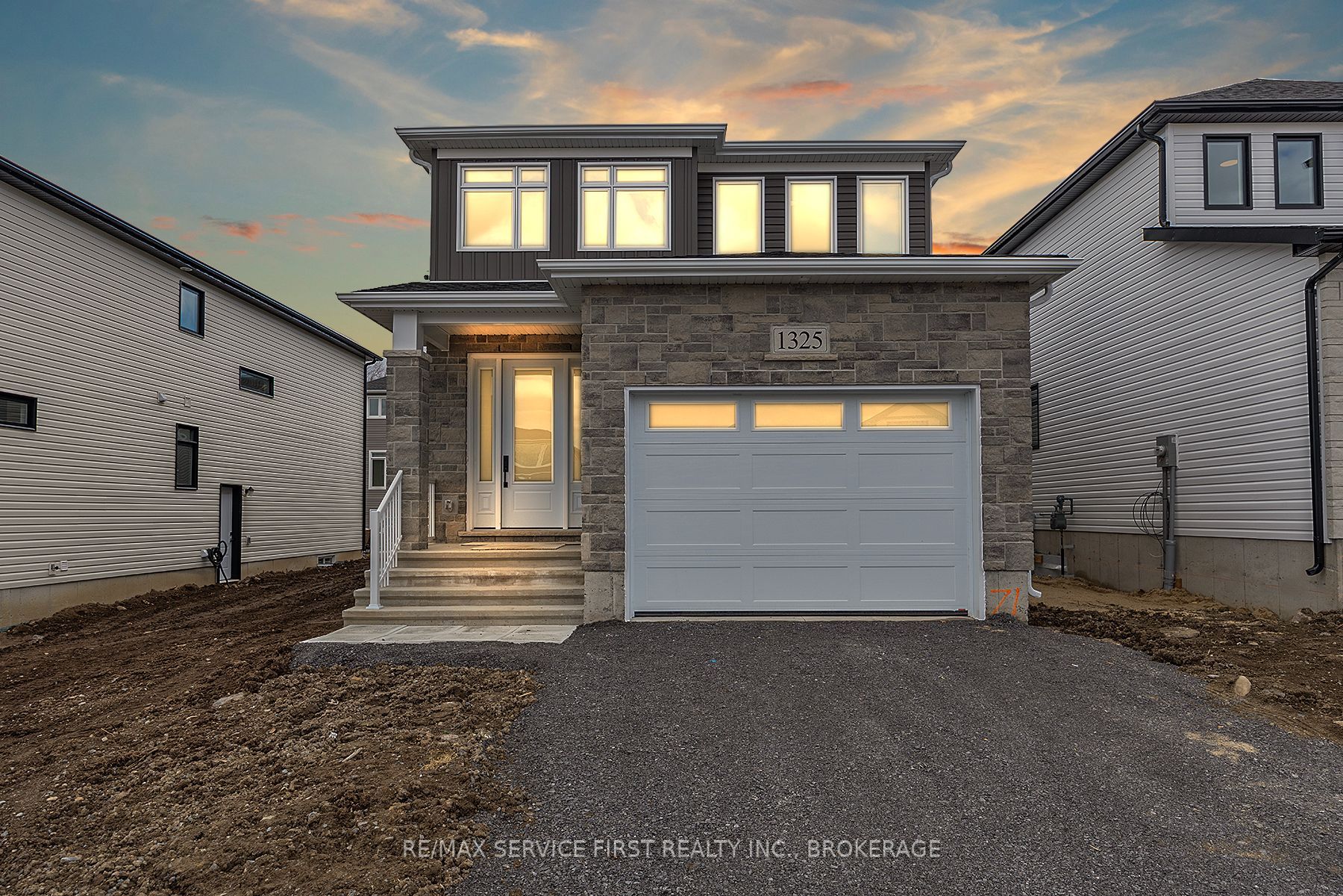 1325 Turnbull Way E71 Property Photo 1