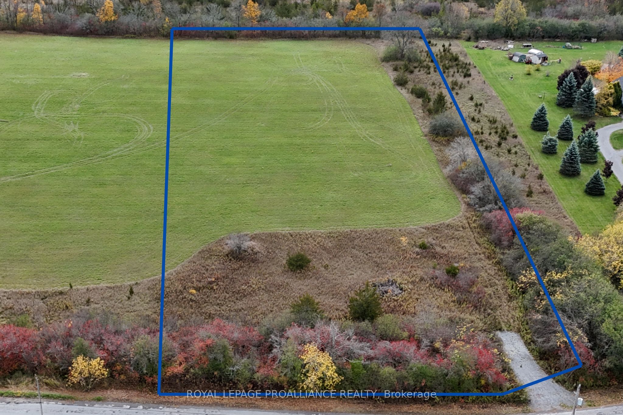 507 Smokes Point Road Property Photo 1