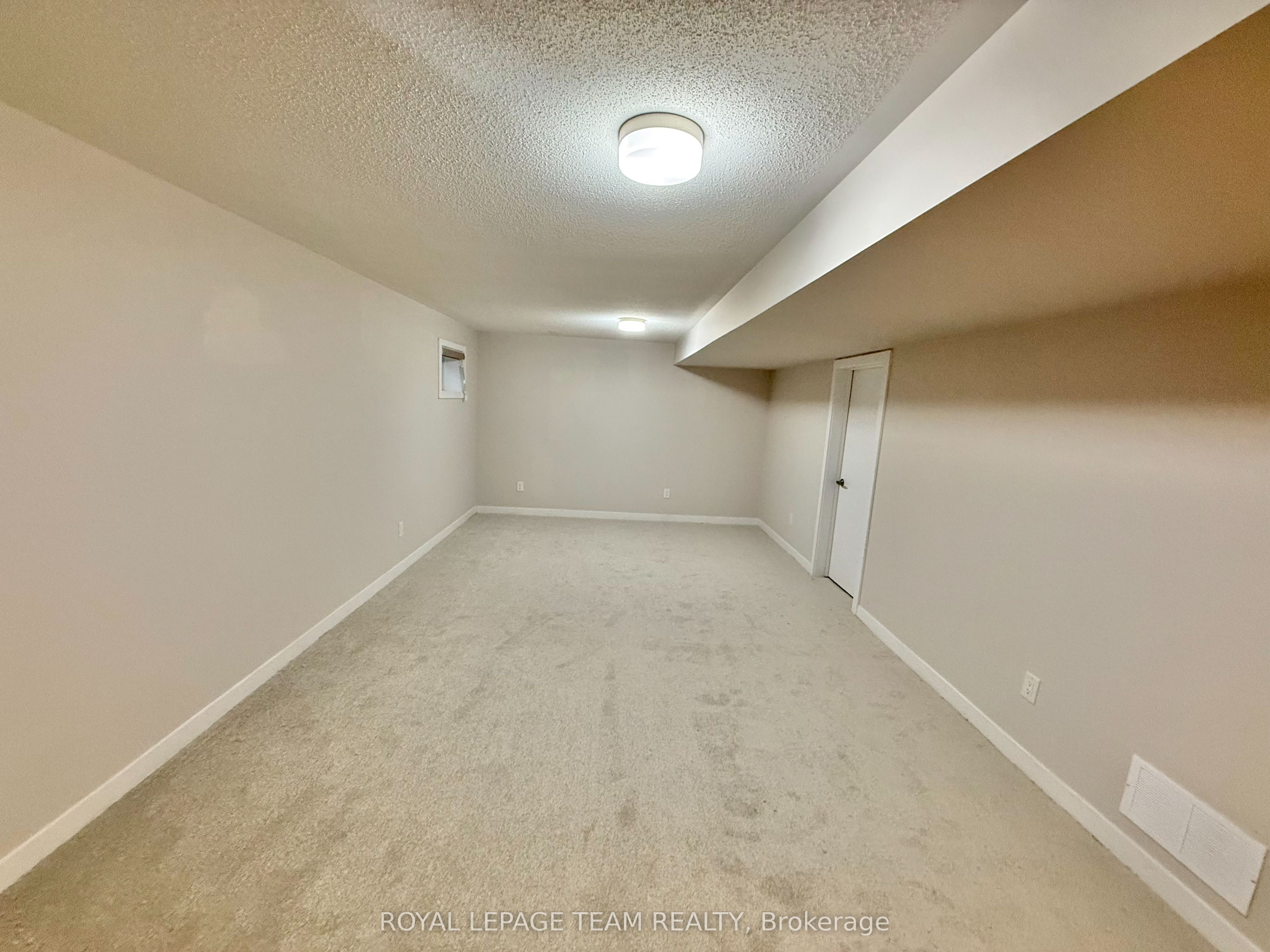 303 Canadensis Lane Property Photo 14