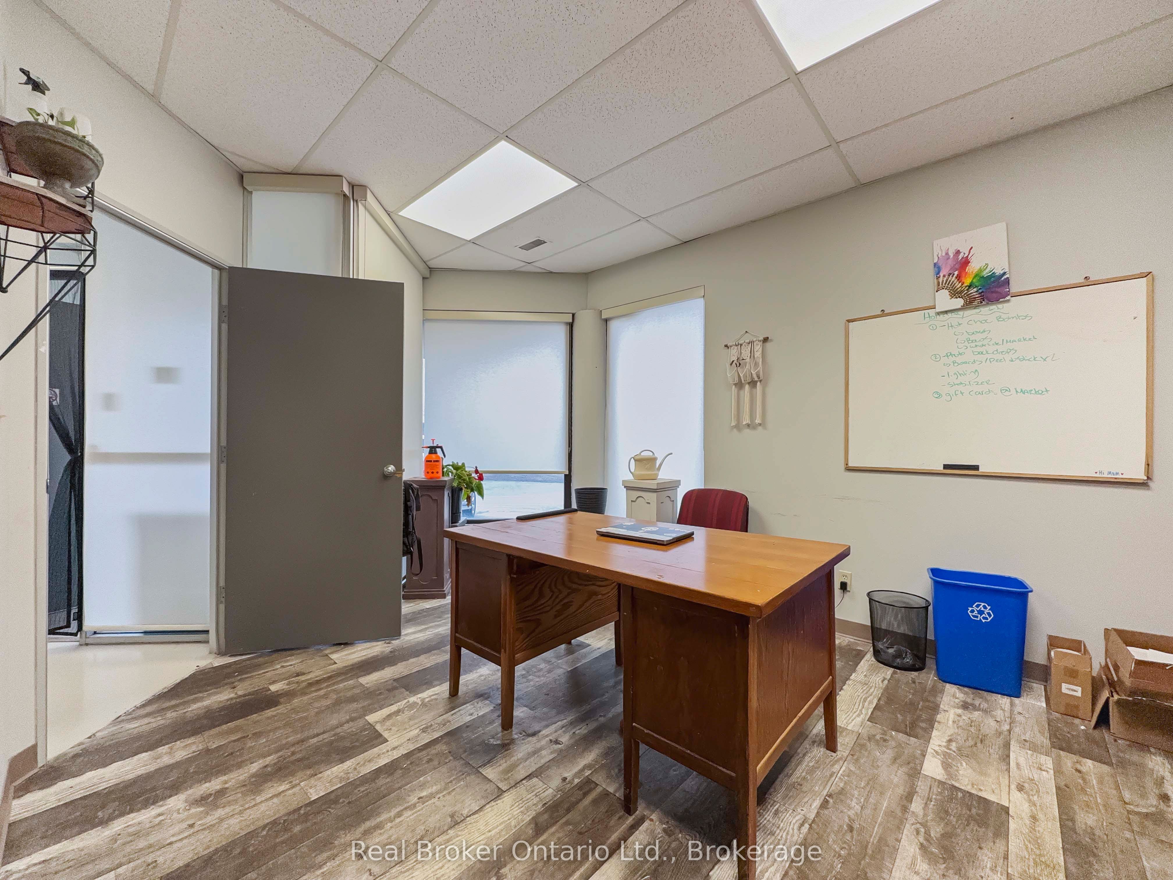 291 Woodlawn Rd W Property Photo 15