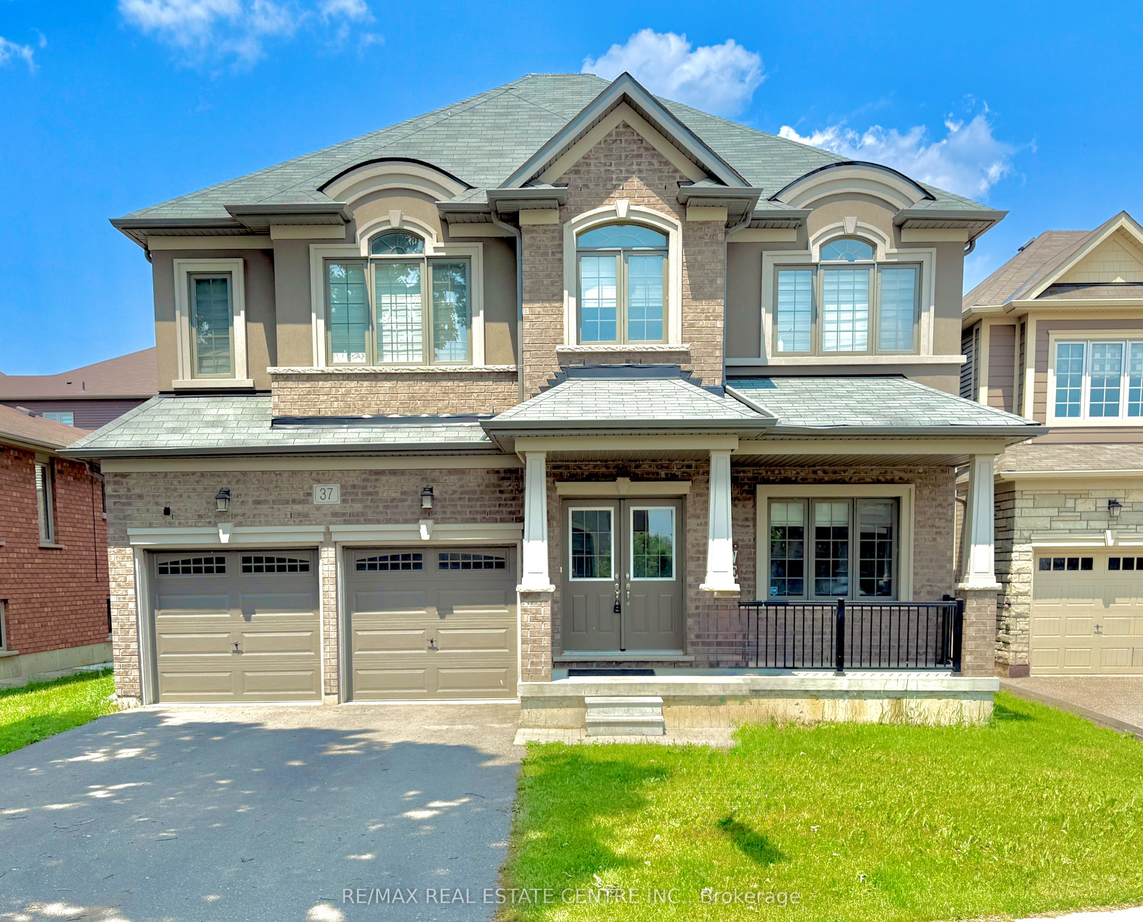 37 Pace Avenue Property Photo 1