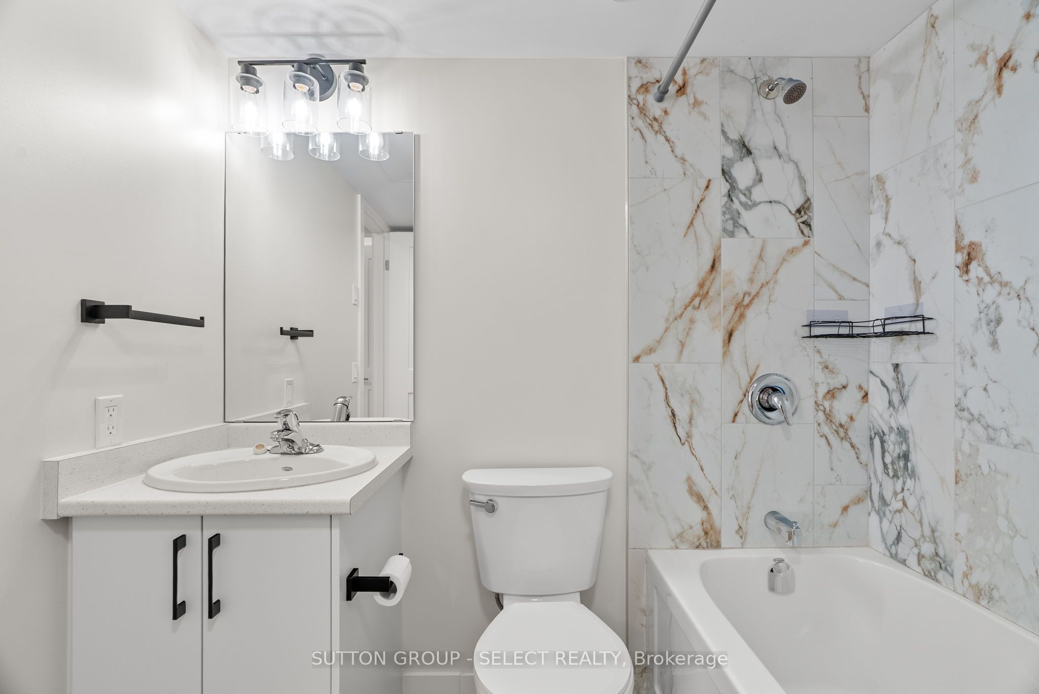 370 William Street Property Photo 29