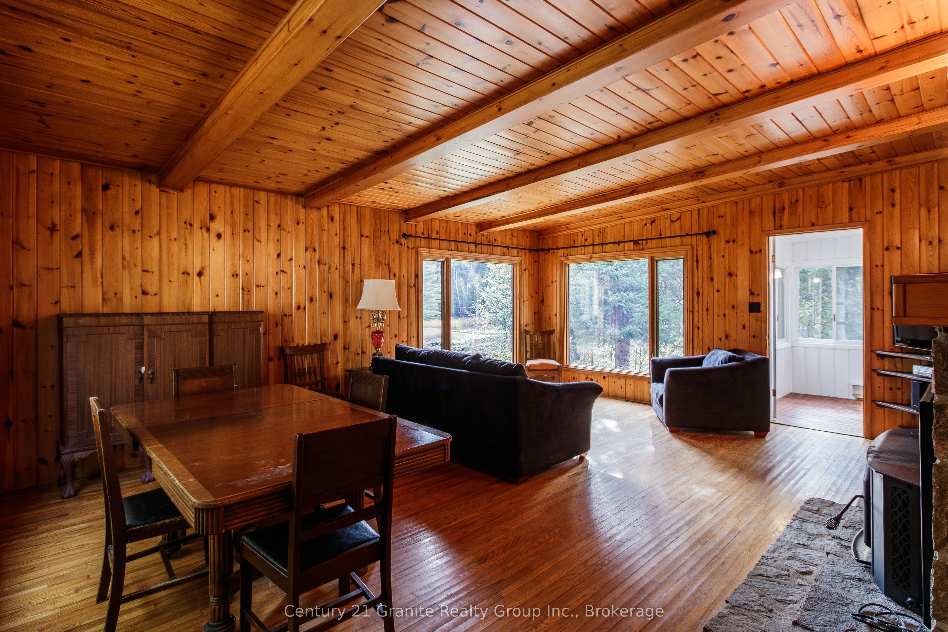 50 Riverside Drive Property Photo 4