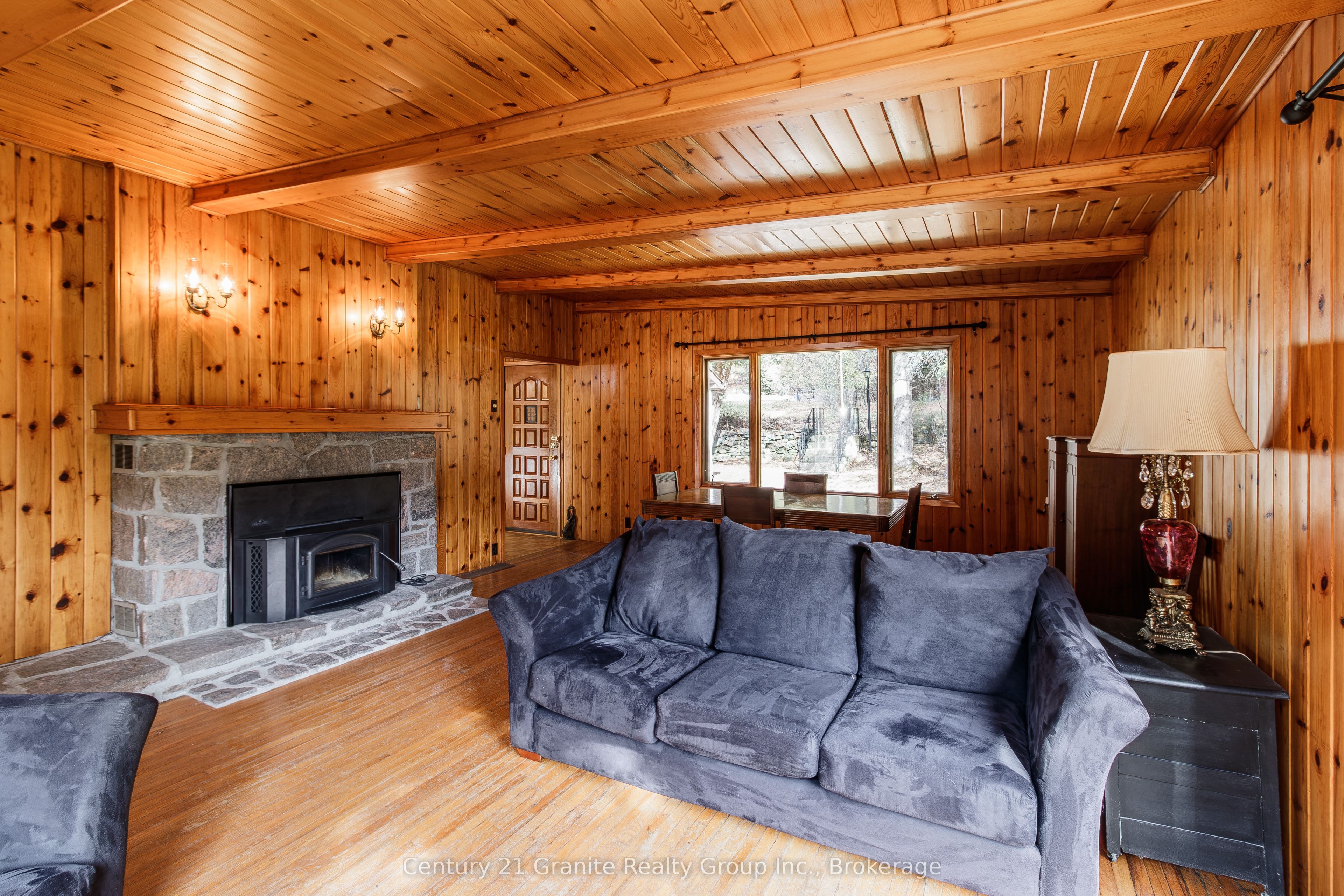 50 Riverside Drive Property Photo 5