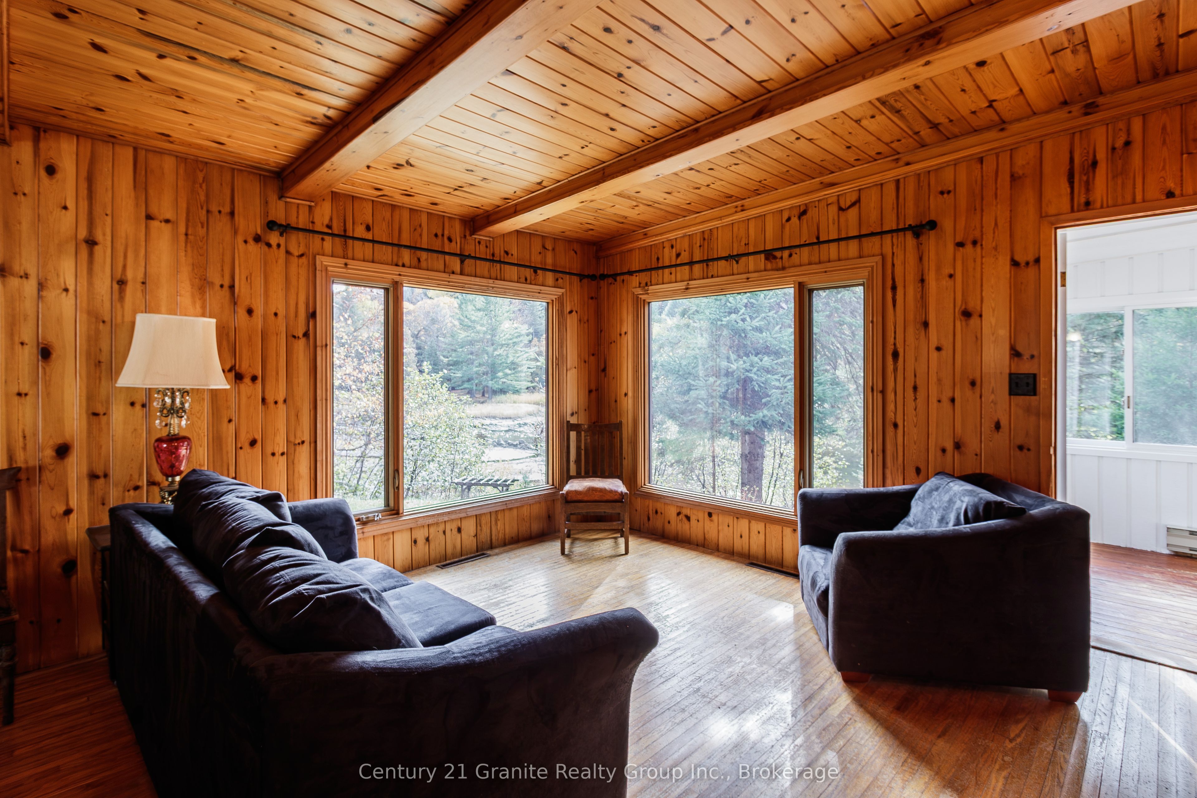 50 Riverside Drive Property Photo 9