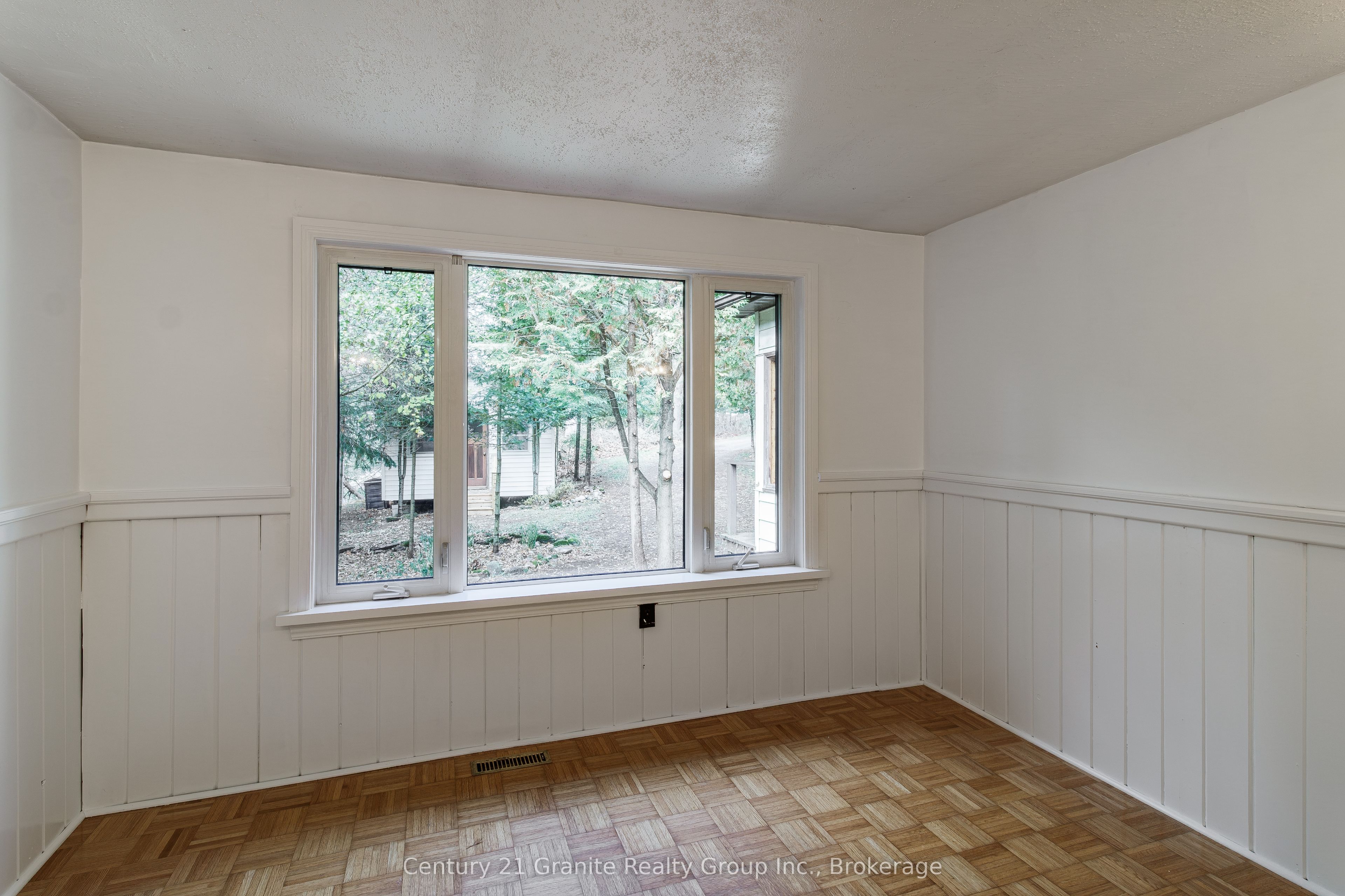 50 Riverside Drive Property Photo 30