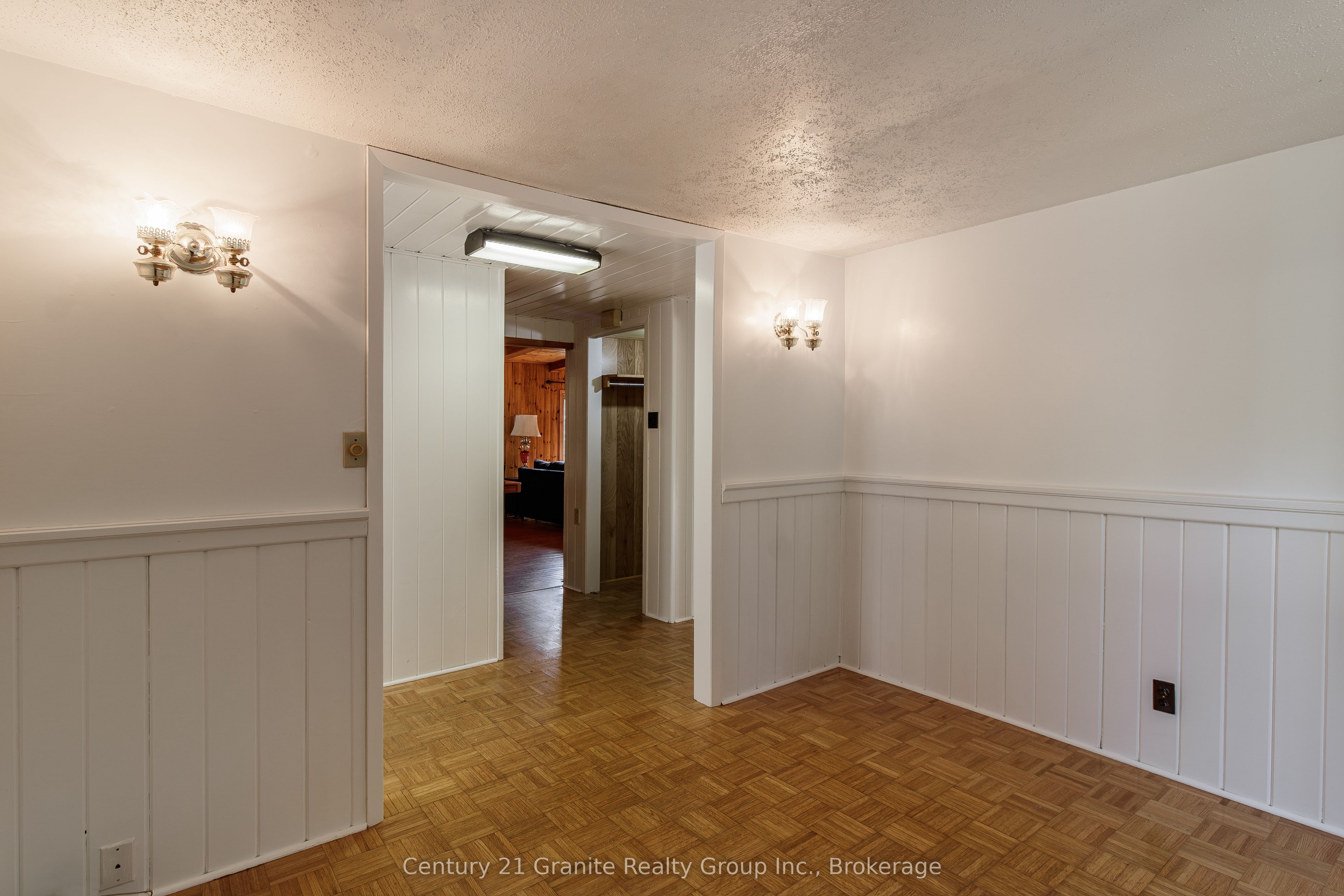 50 Riverside Drive Property Photo 32