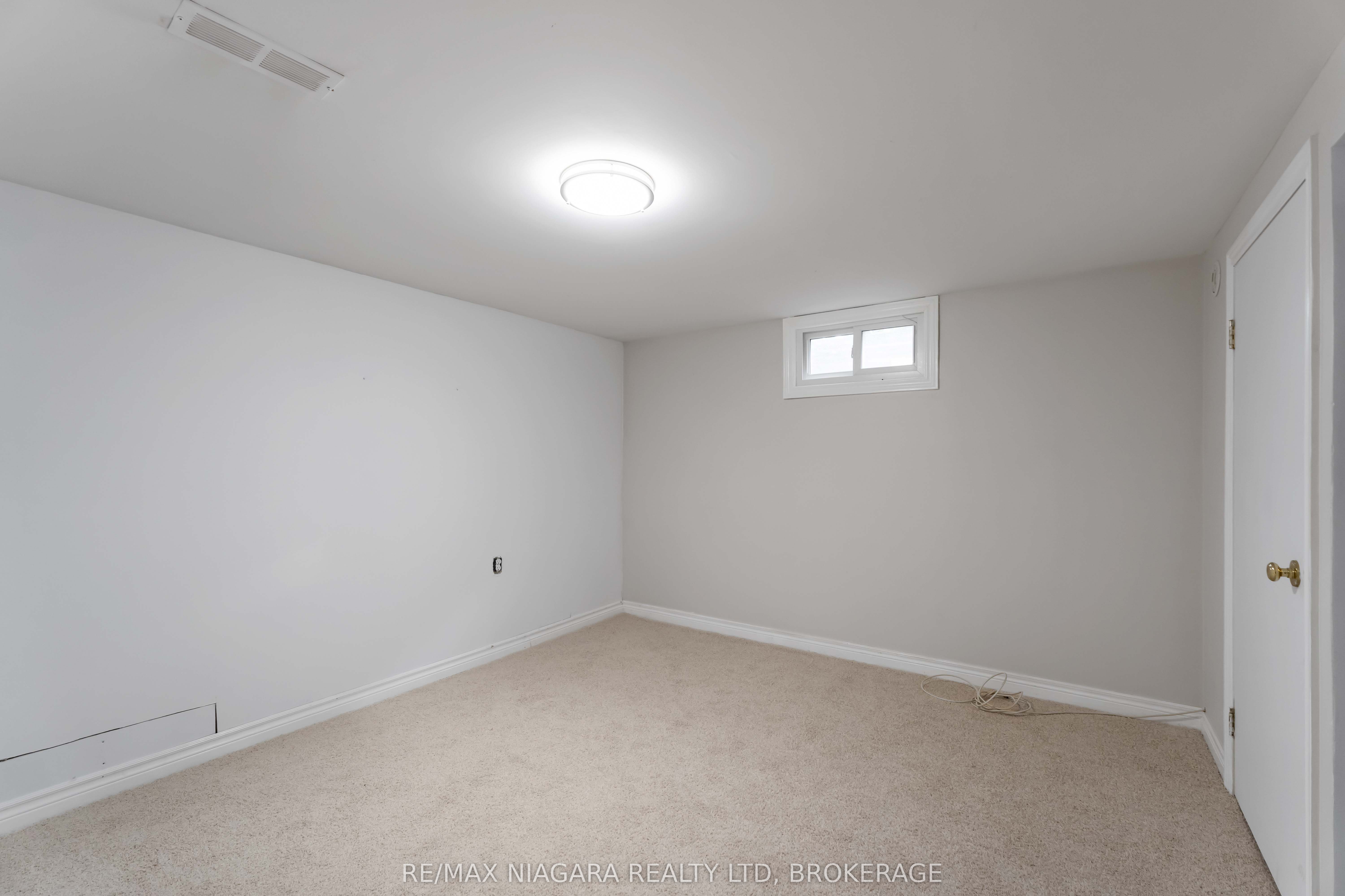 80 Ted Street Property Photo 22