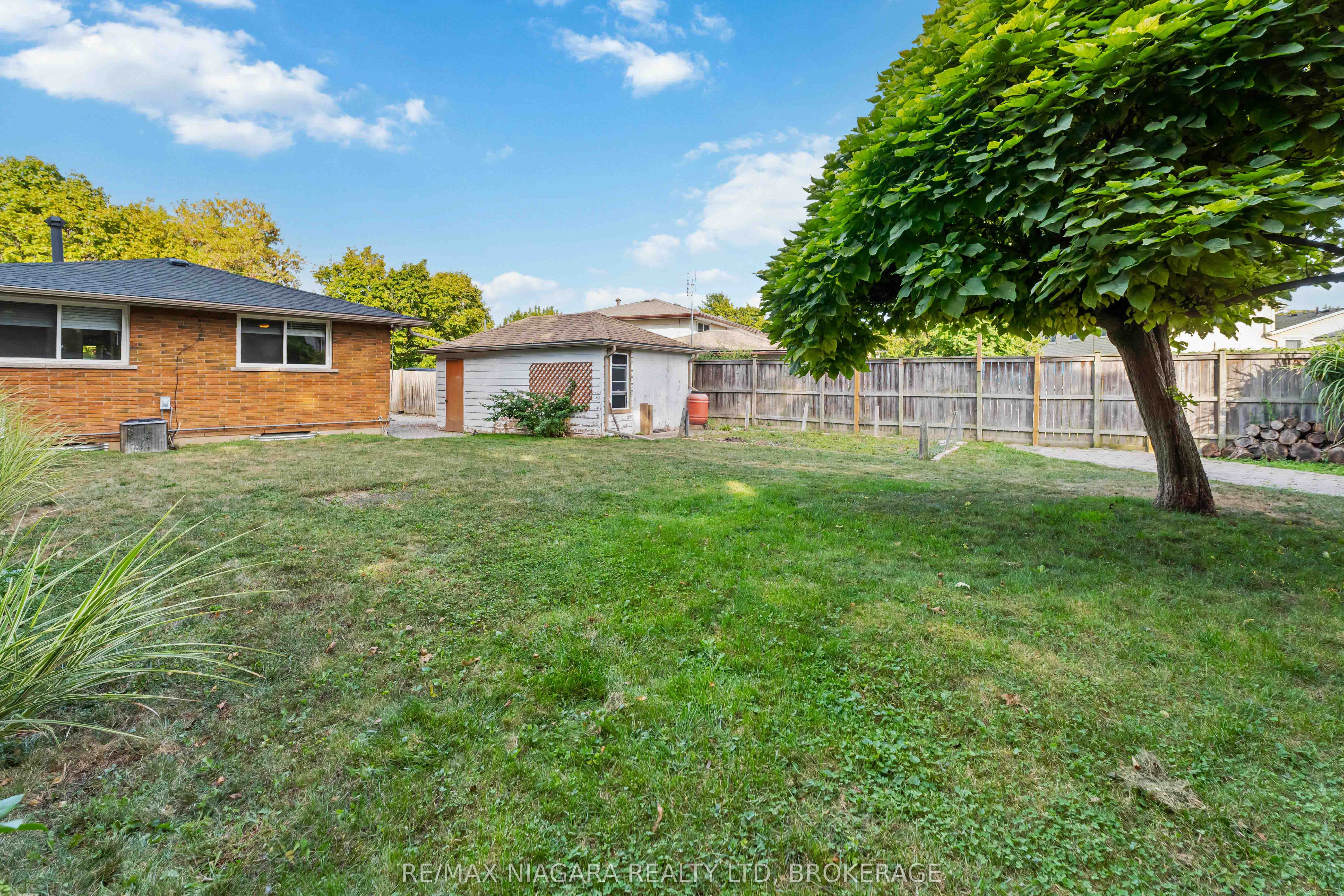 80 Ted Street Property Photo 32