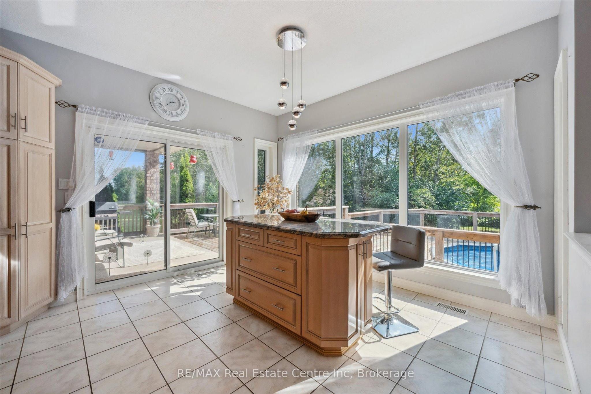 5946 Wellington Rd 86 Road Property Photo 12