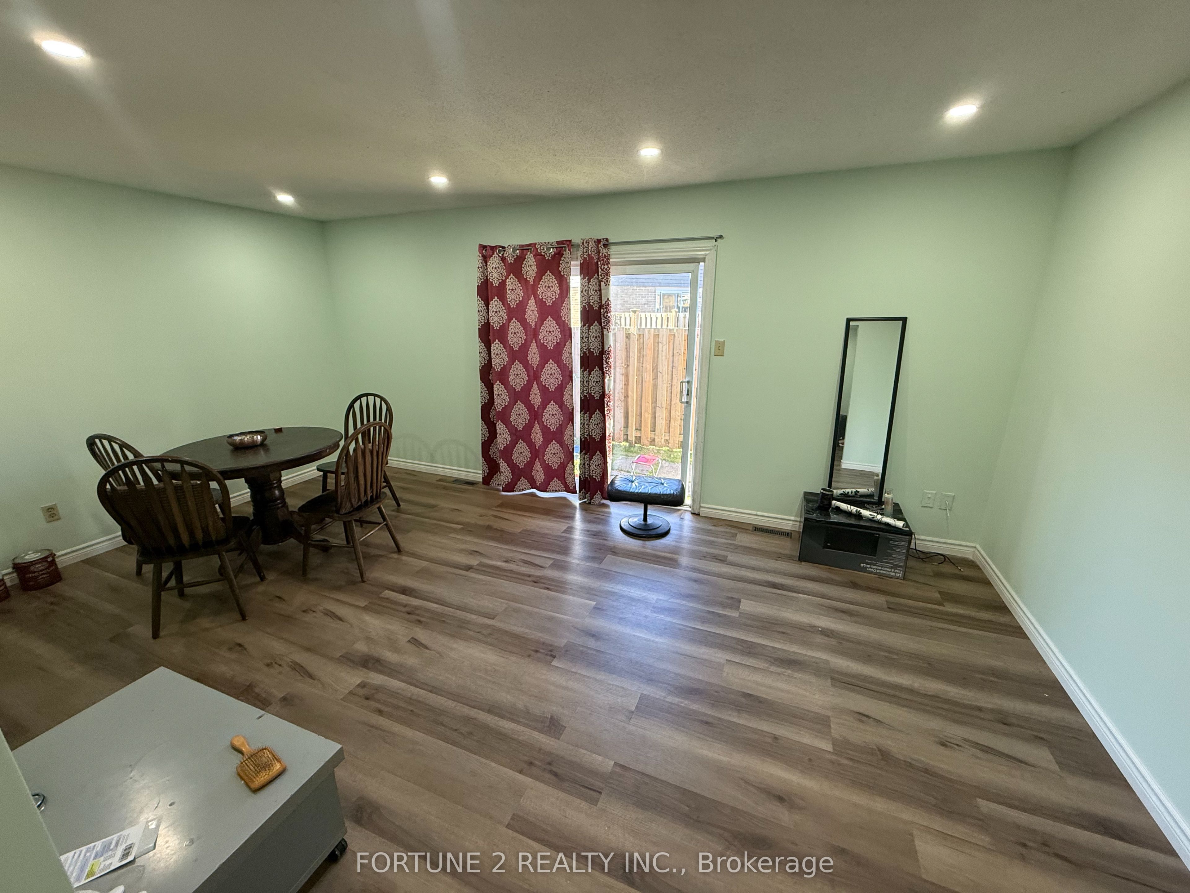 470 Second Street 15 Property Photo 5
