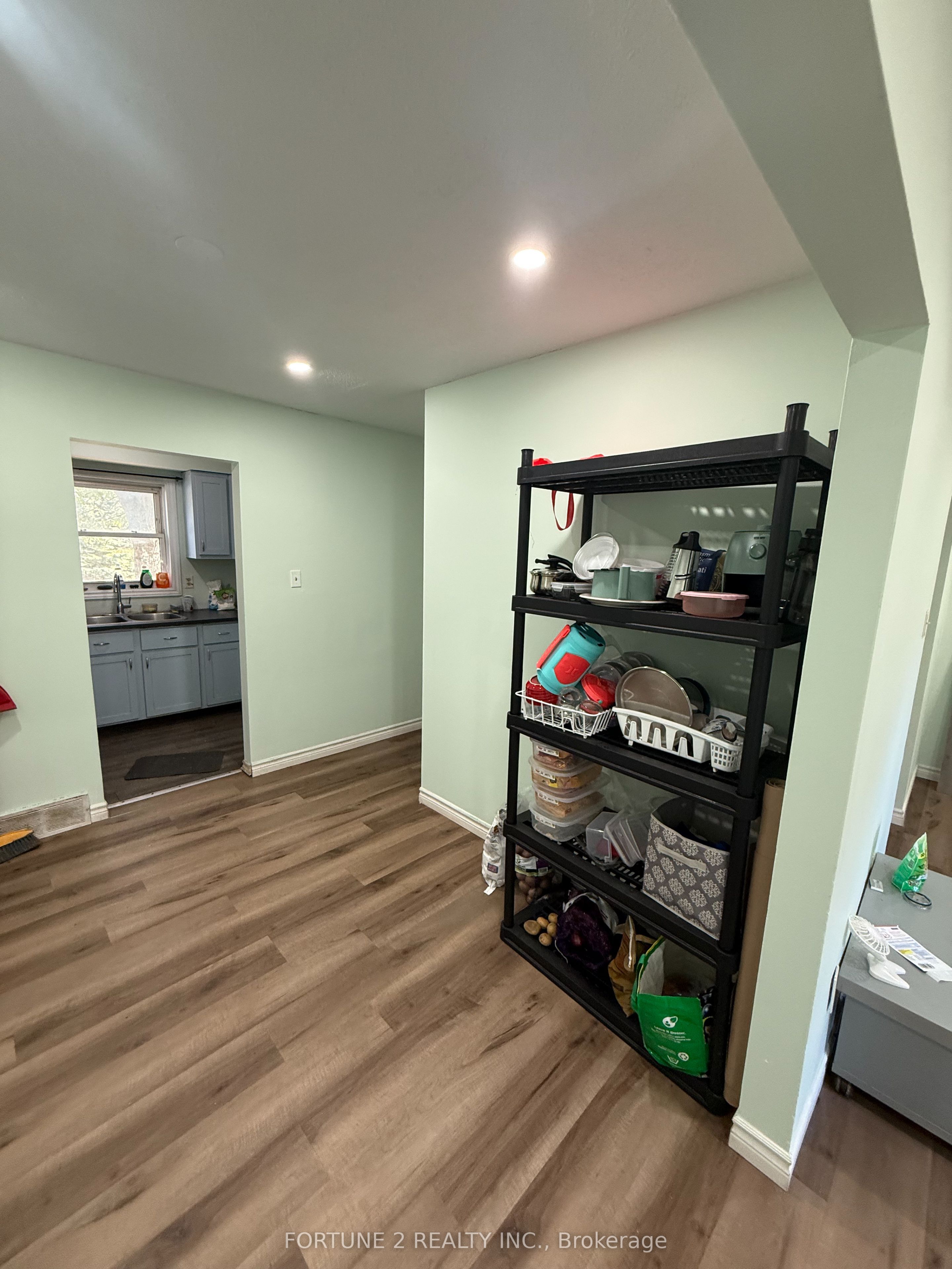 470 Second Street 15 Property Photo 8